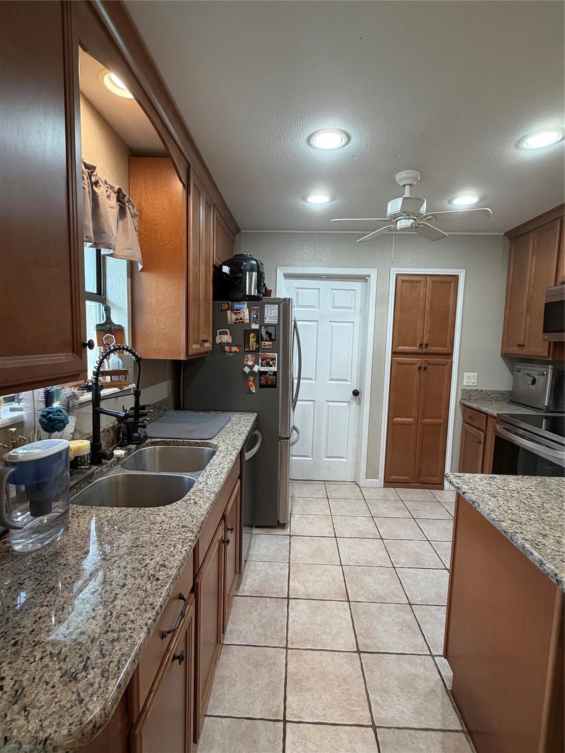 1677 Coletoville Rd E, Victoria Tx 77905 Property Photo 6