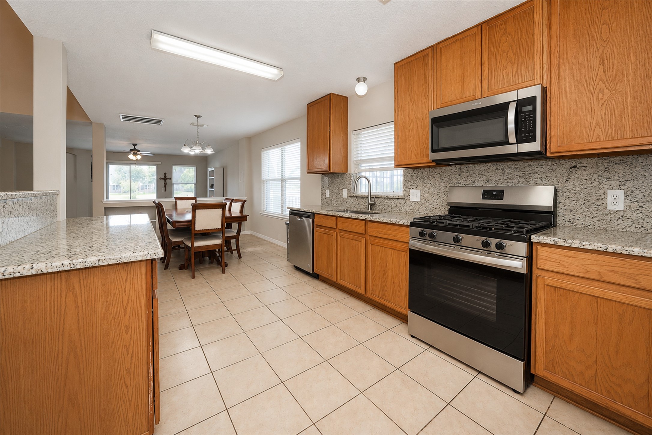 17435 S Summit Canyon Drive Property Photo 20