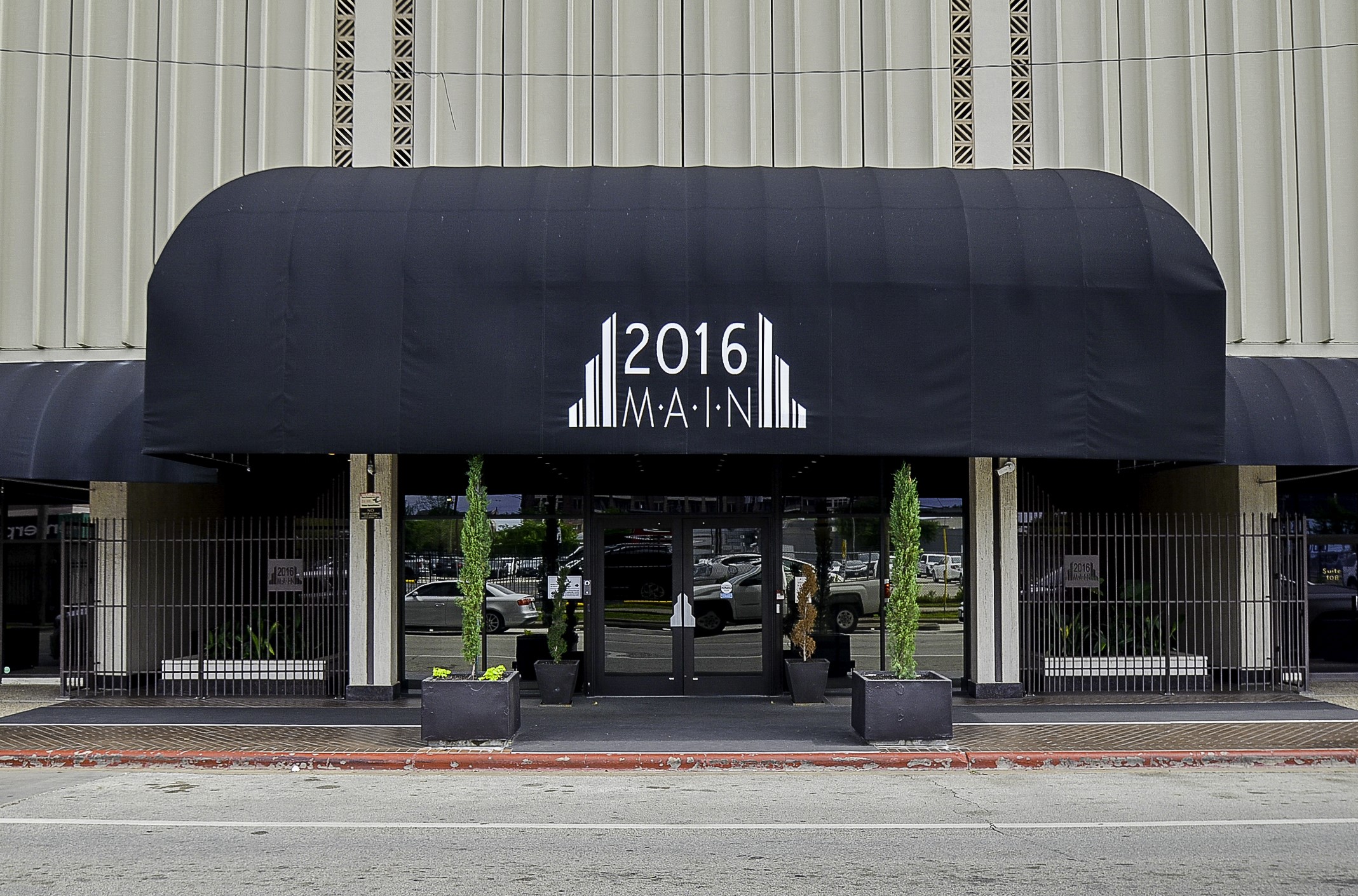 2016 Main Real Estate Listings Main Image