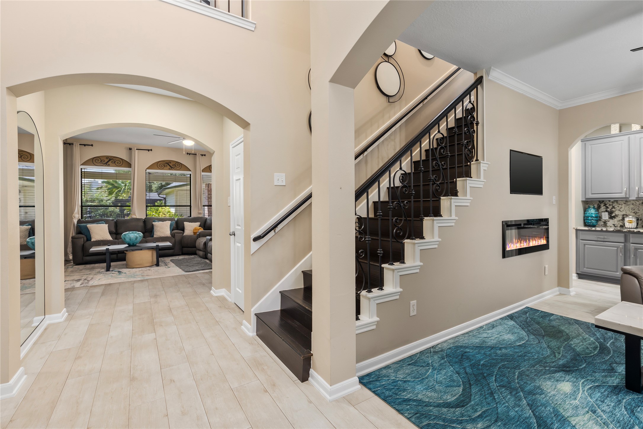 18707 Dellhaven Lane Property Photo 13