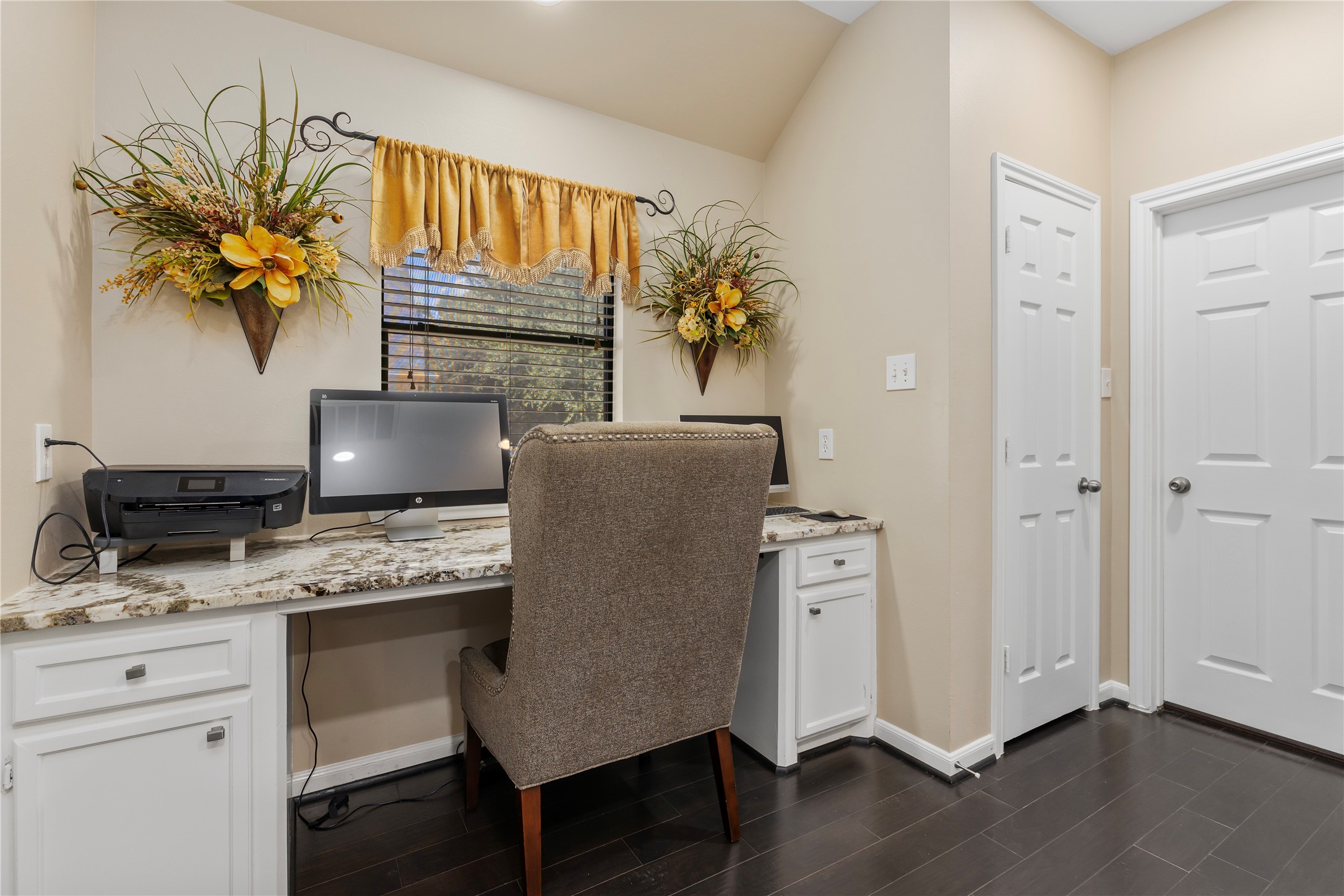 18707 Dellhaven Lane Property Photo 25