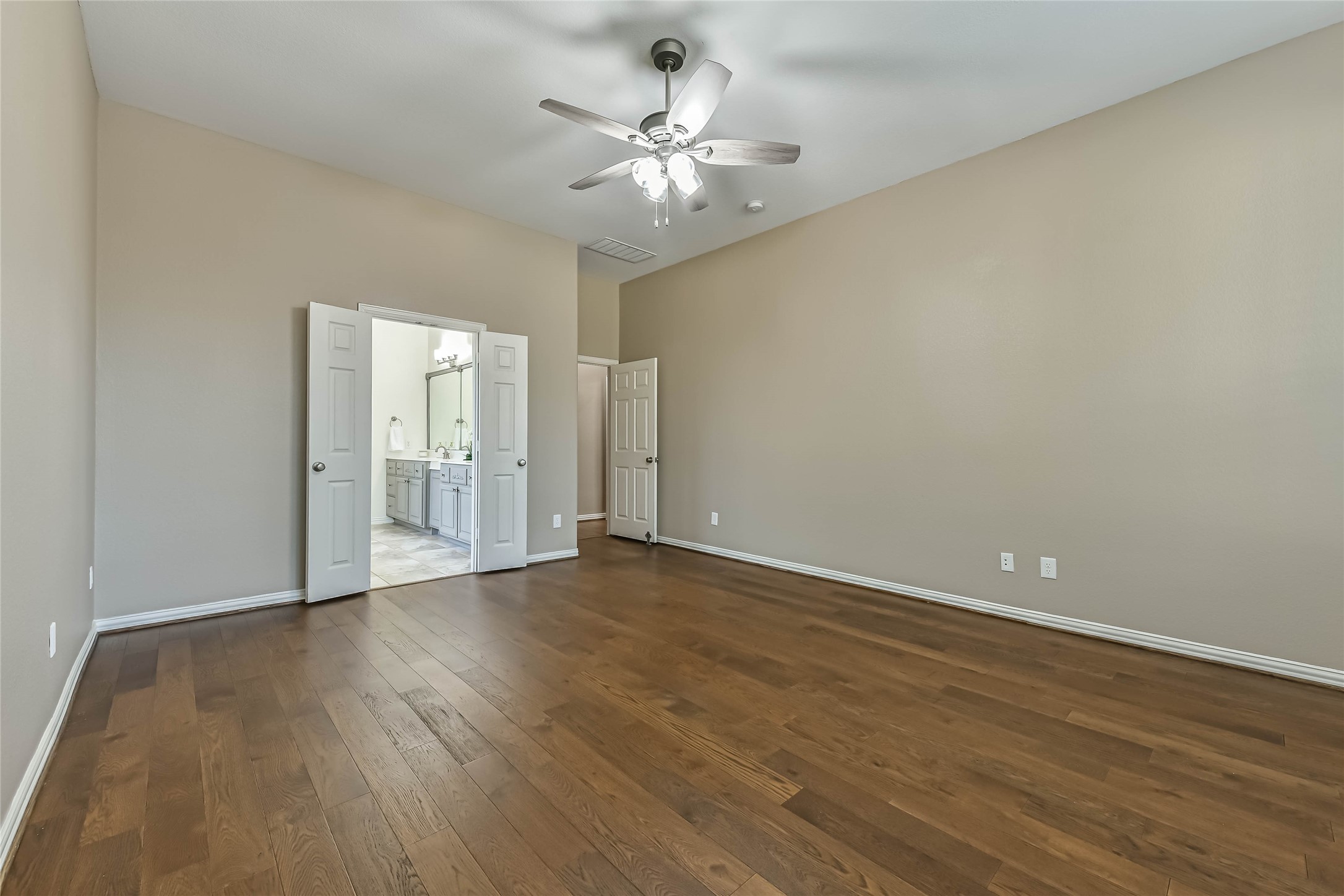 1380 Messina Court Property Photo 25