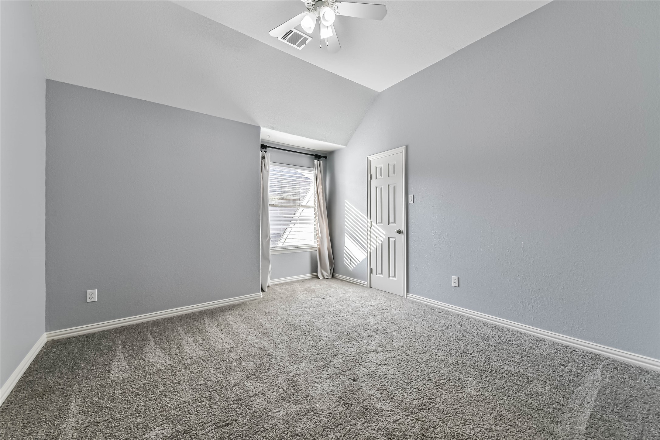 1380 Messina Court Property Photo 39