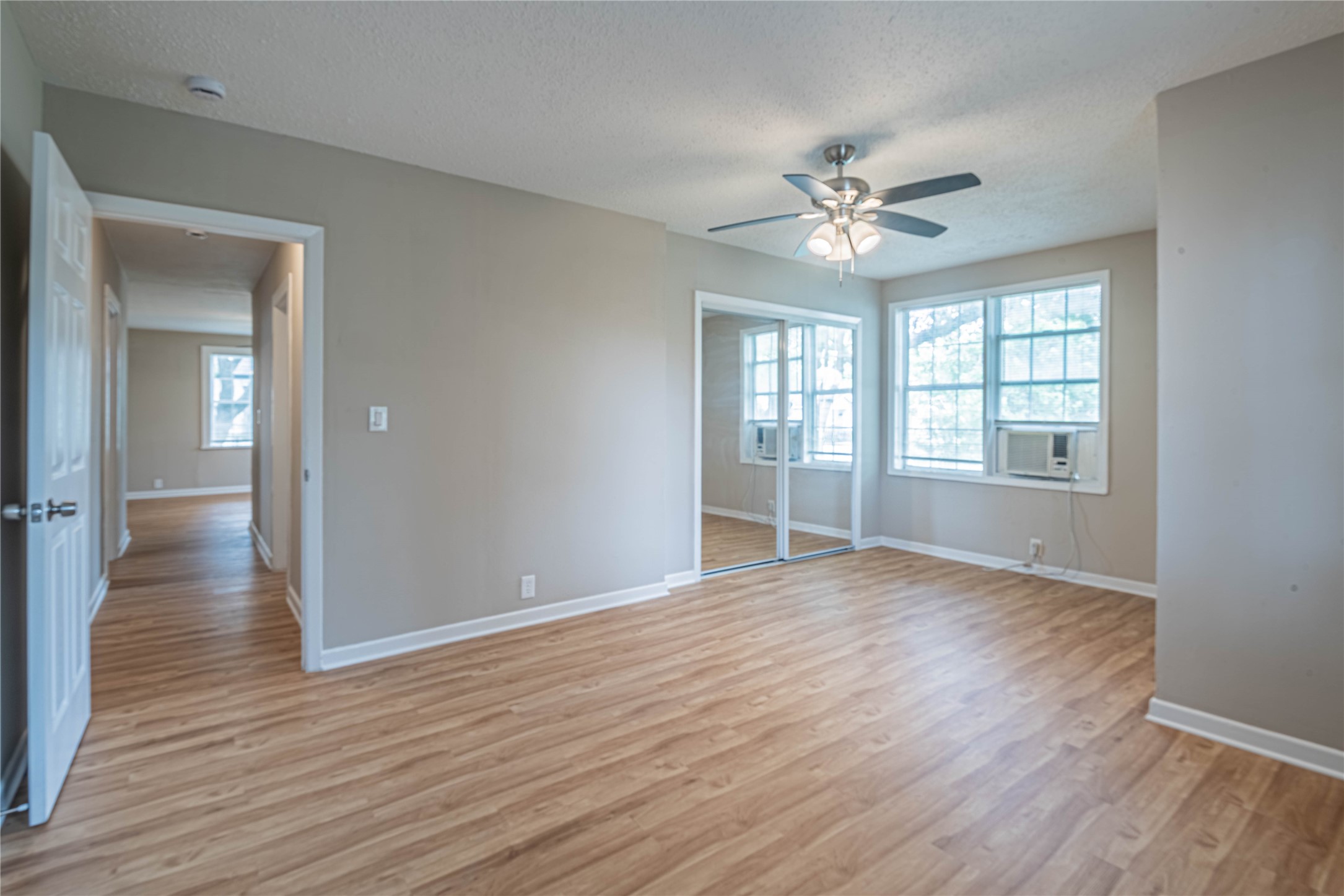 203 Beatrice Street Property Photo 16