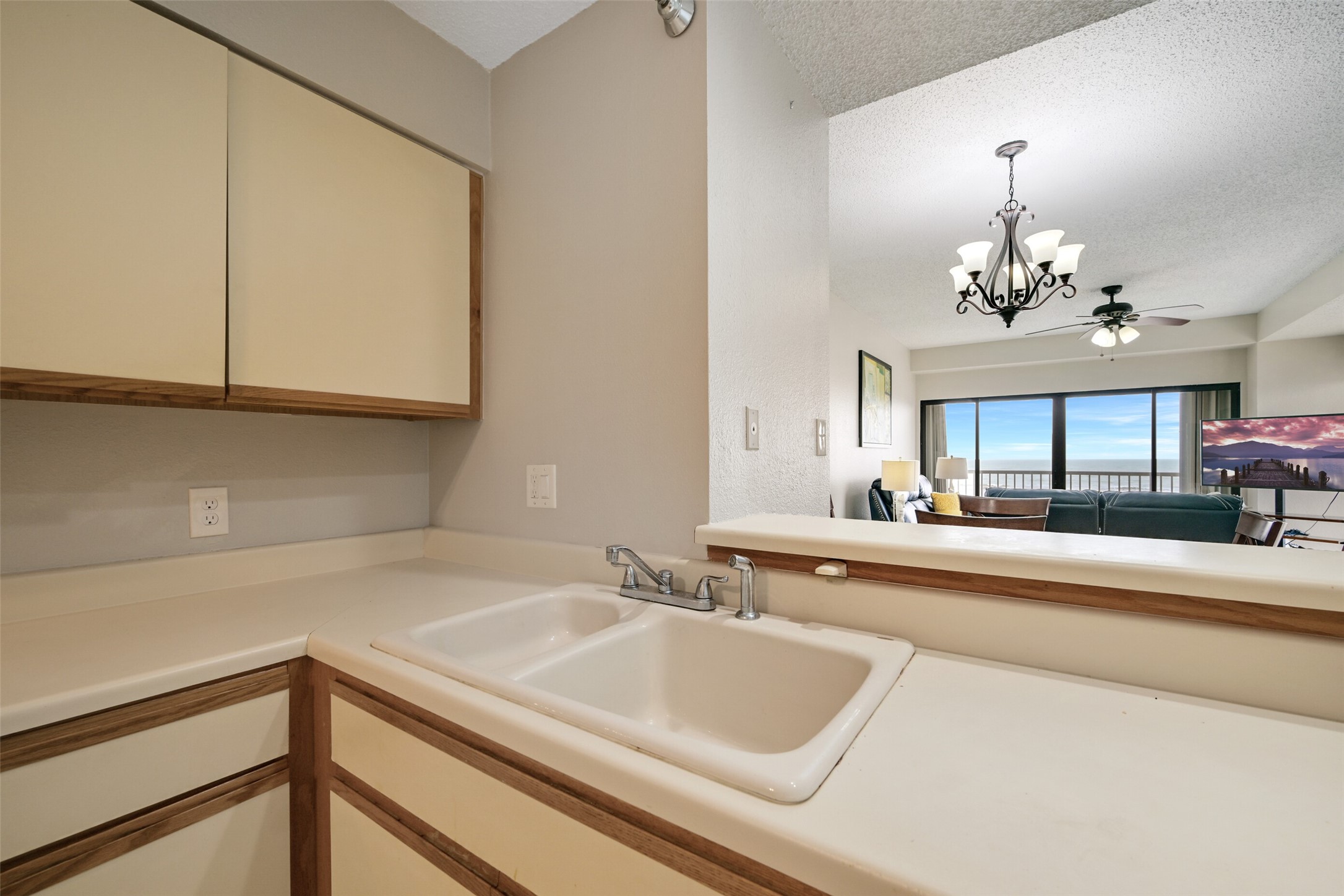 7700 Seawall Boulevard 512 Property Photo 18