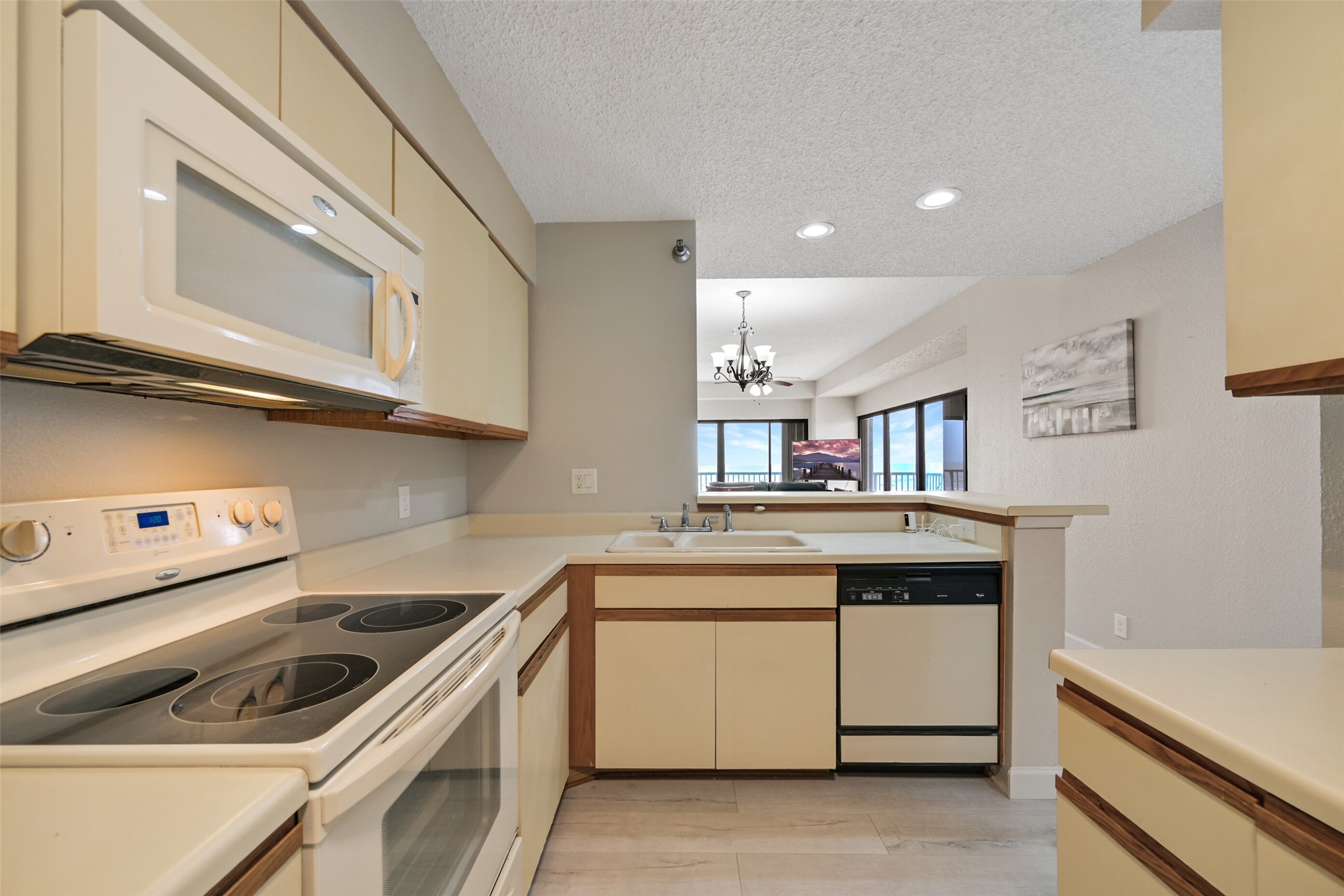 7700 Seawall Boulevard 512 Property Photo 21