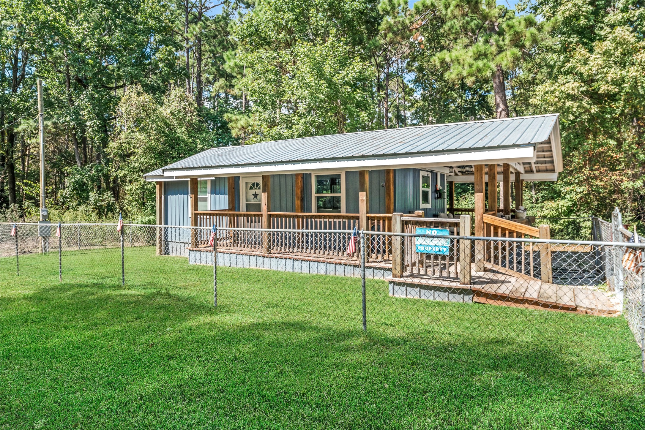 384 Phillips Road Property Photo 1