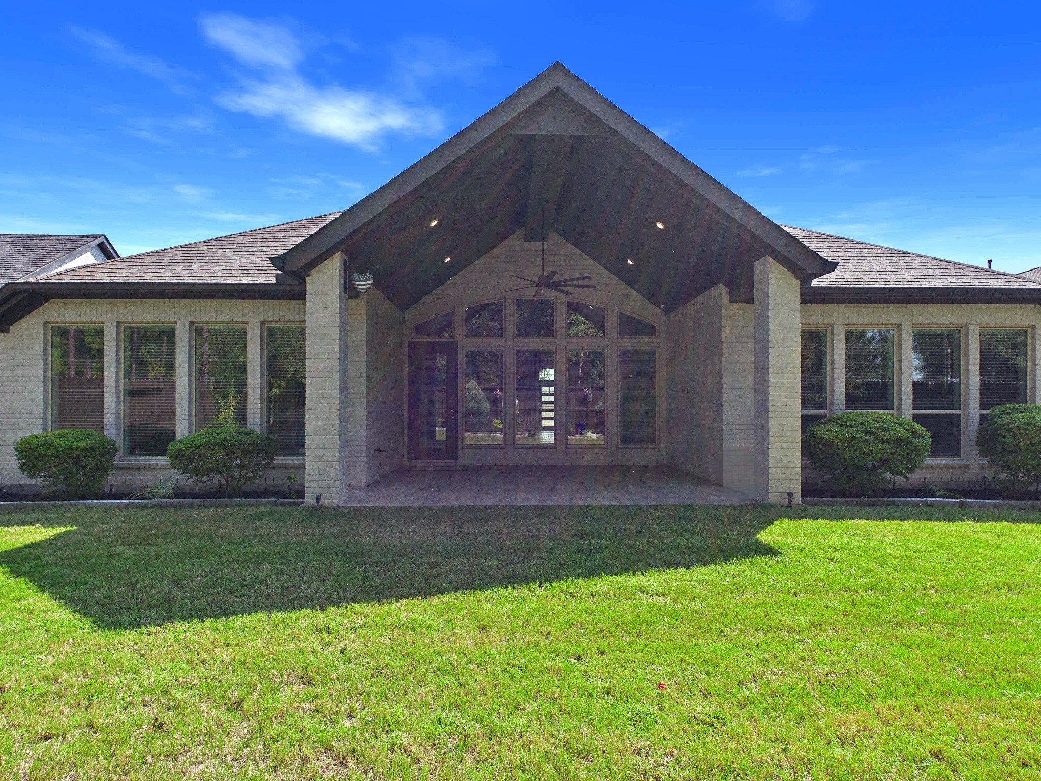 22058 Breakwater Lane Property Photo 38