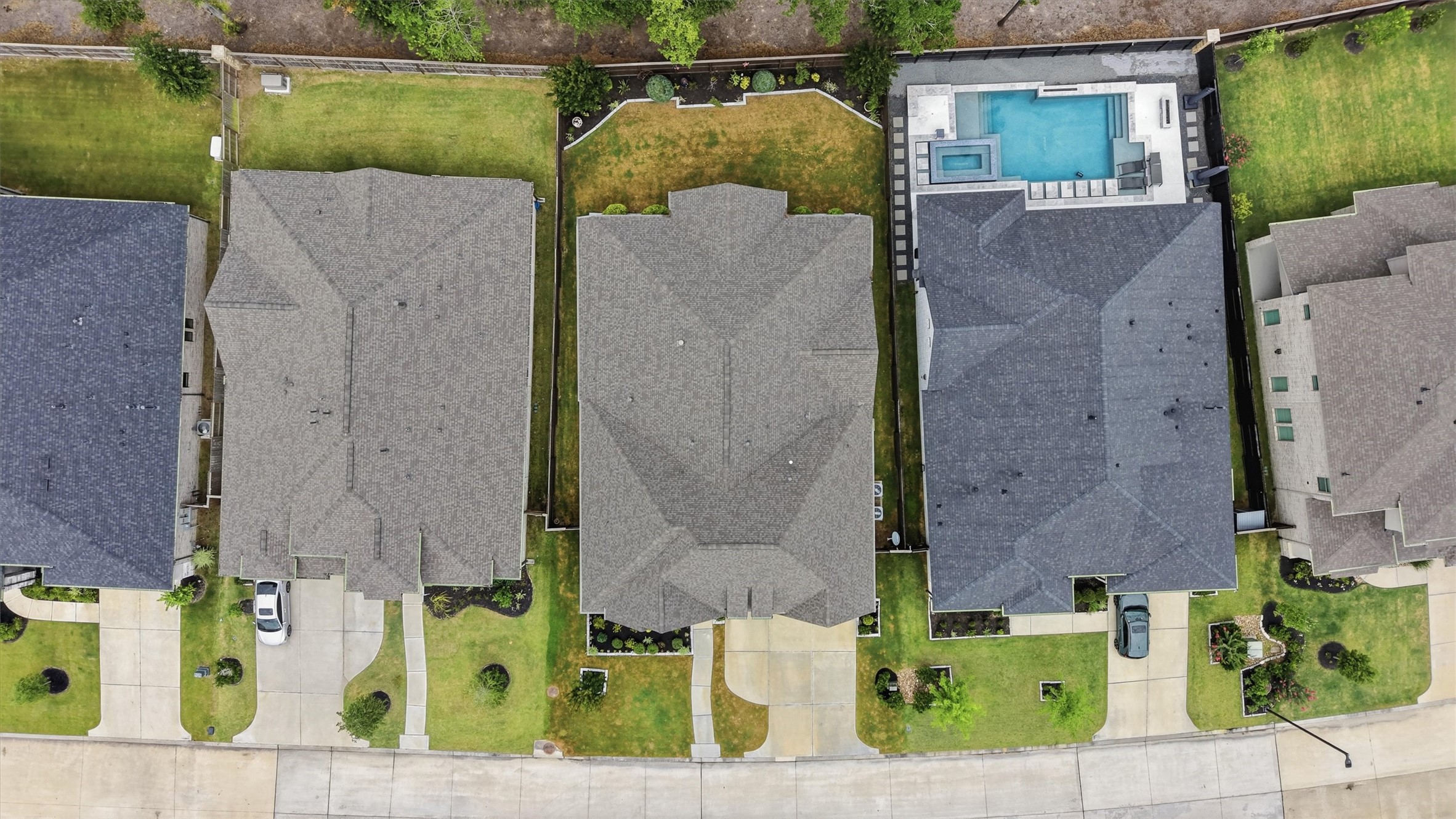 22058 Breakwater Lane Property Photo 41