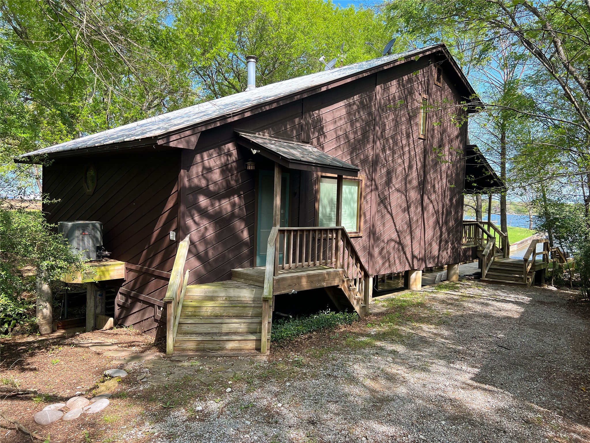 6019 County Road 374 Property Photo 7