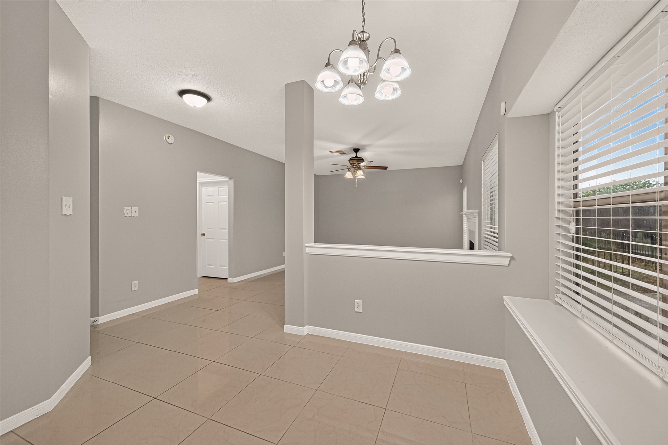 22818 Williamschase Drive Property Photo 12