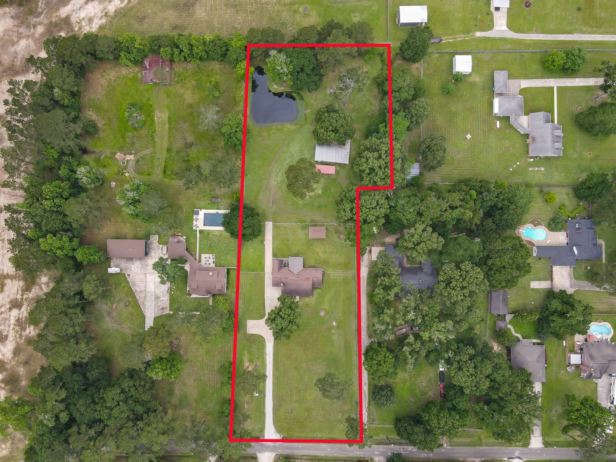 811 County Road 2267 Property Photo 3