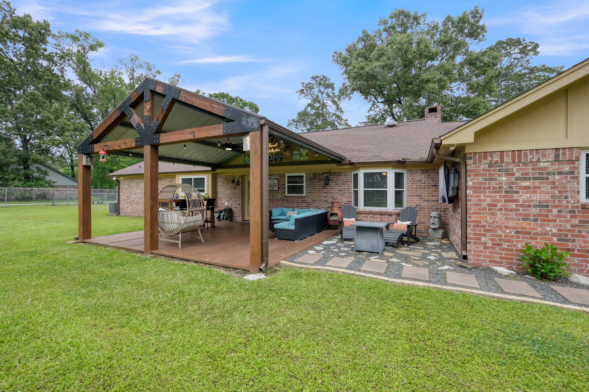 811 County Road 2267 Property Photo 11