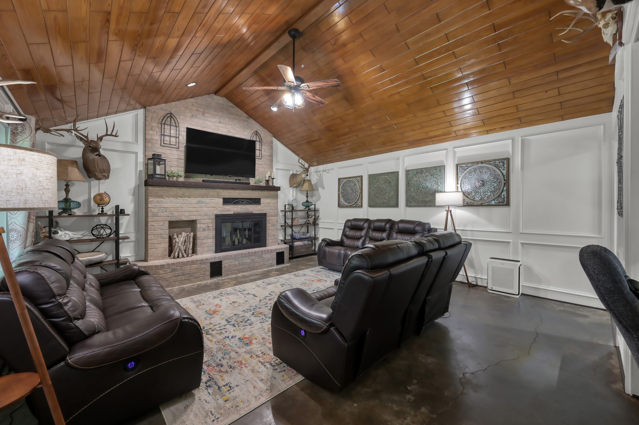 811 County Road 2267 Property Photo 15