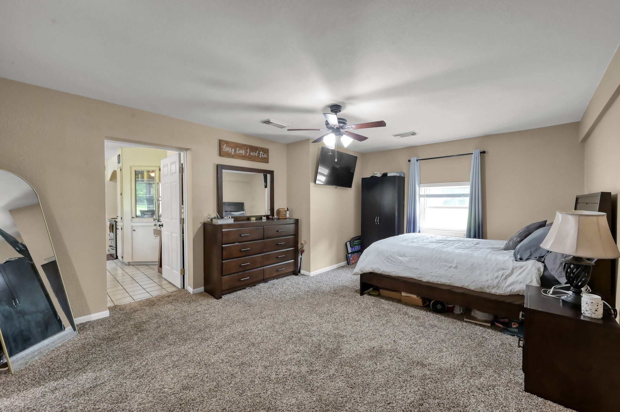 811 County Road 2267 Property Photo 26