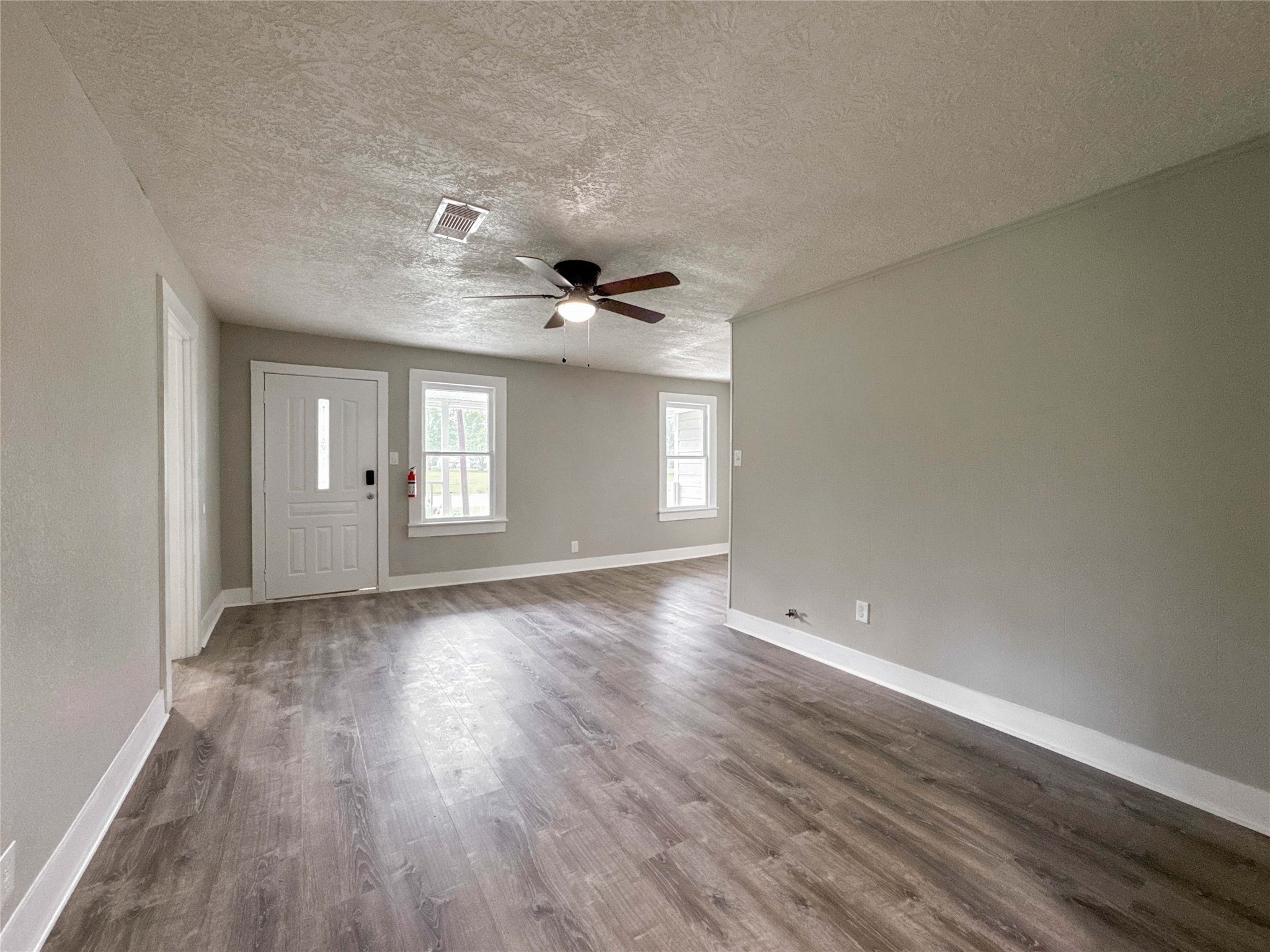 121 Lake Road Property Photo 37