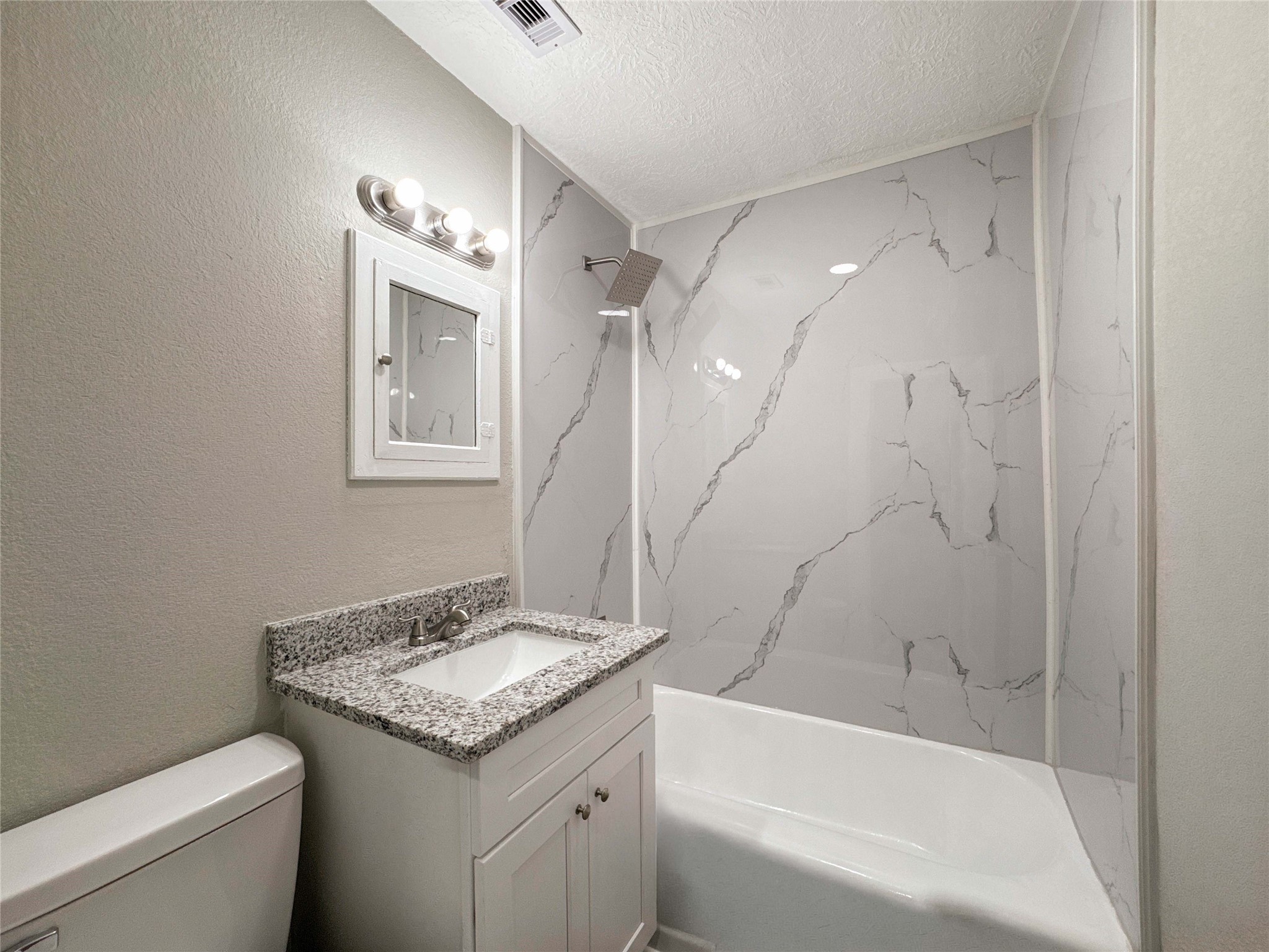 121 Lake Road Property Photo 41