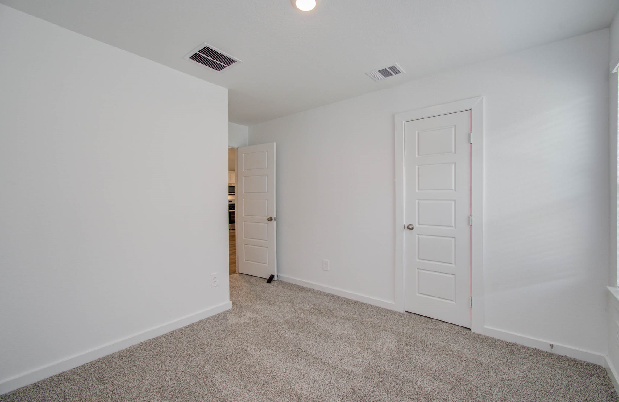 8922 Colicroot Drive Property Photo 9