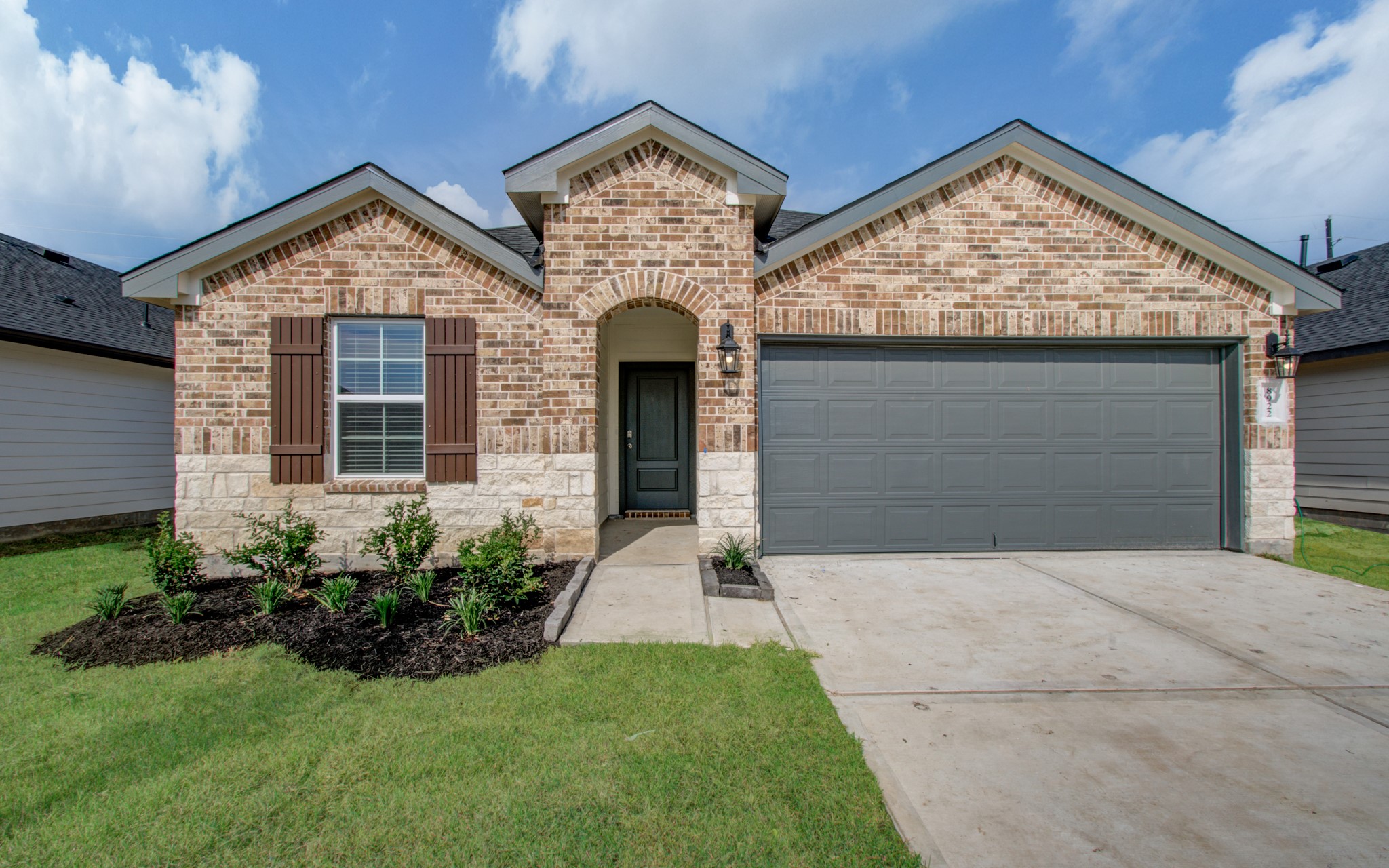 8922 Colicroot Drive Property Photo 31