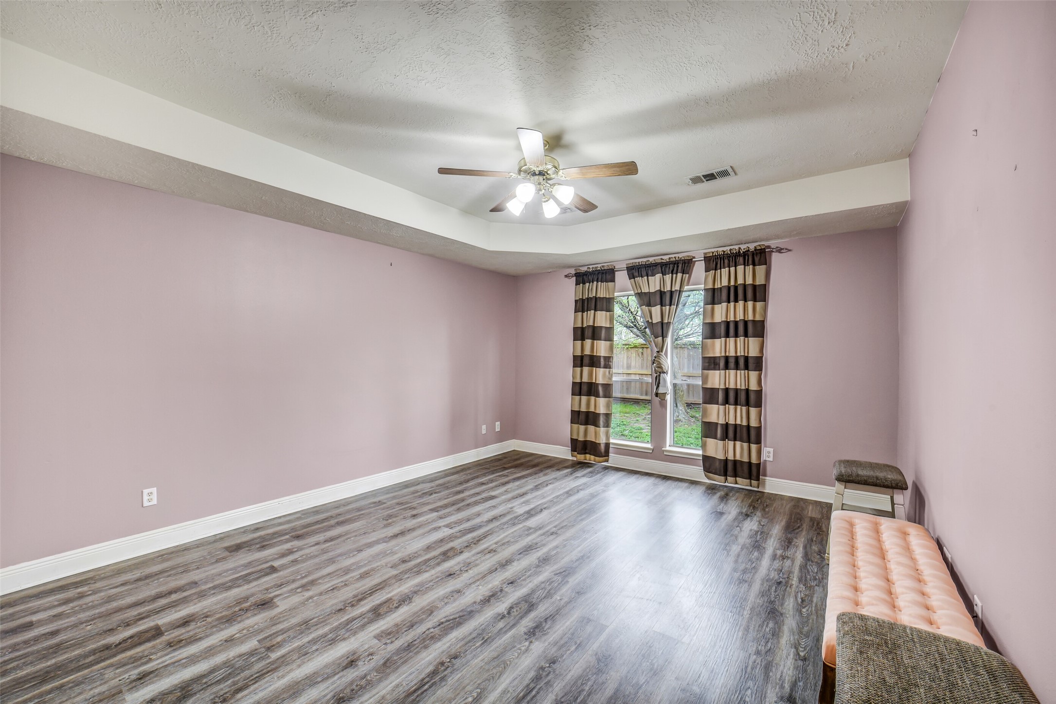 11610 Oak Lake Park Drive Property Photo 21