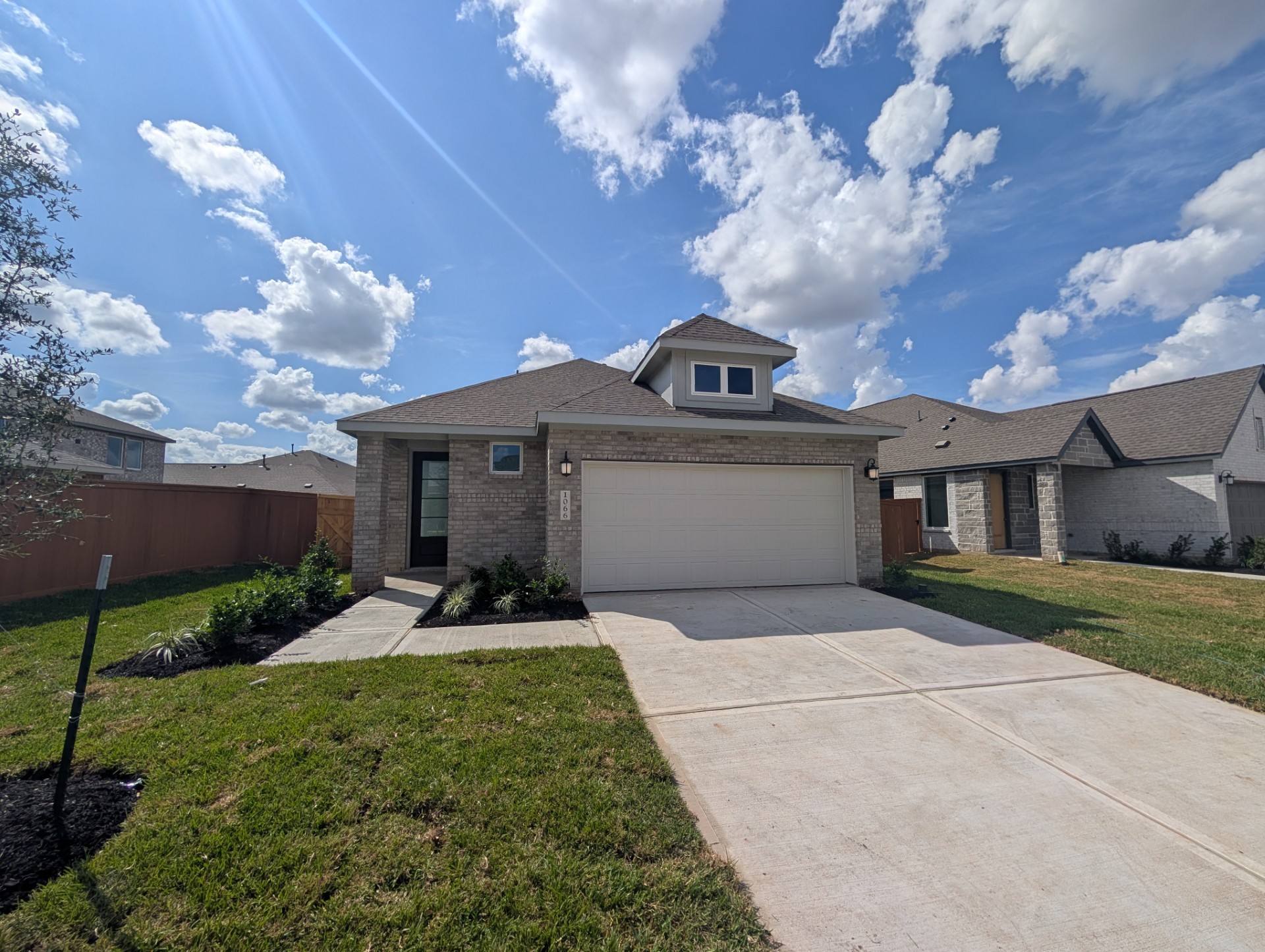 1066 Blue Stone Drive Property Photo 1