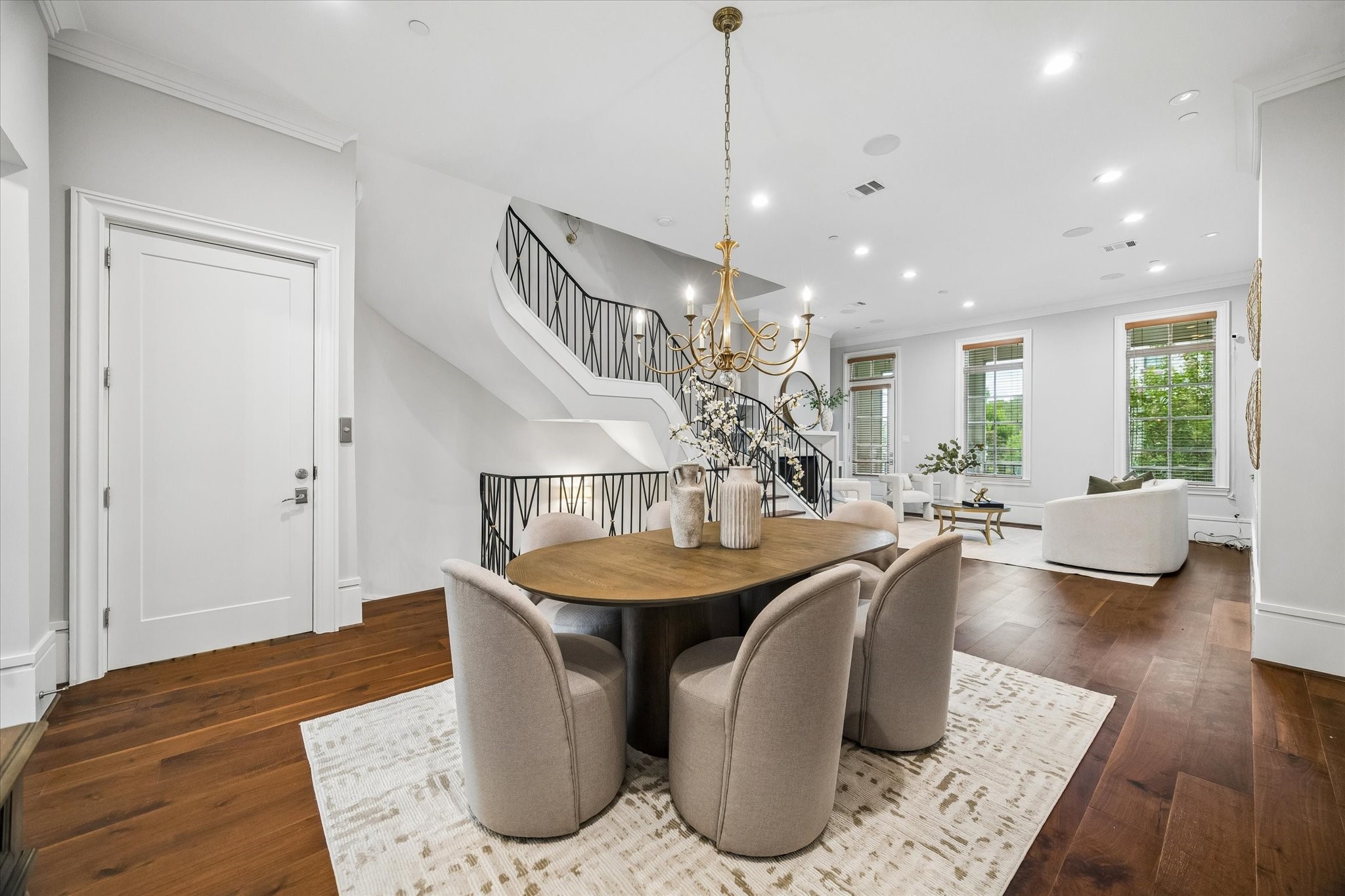 41 Crain Square Boulevard Property Photo 6