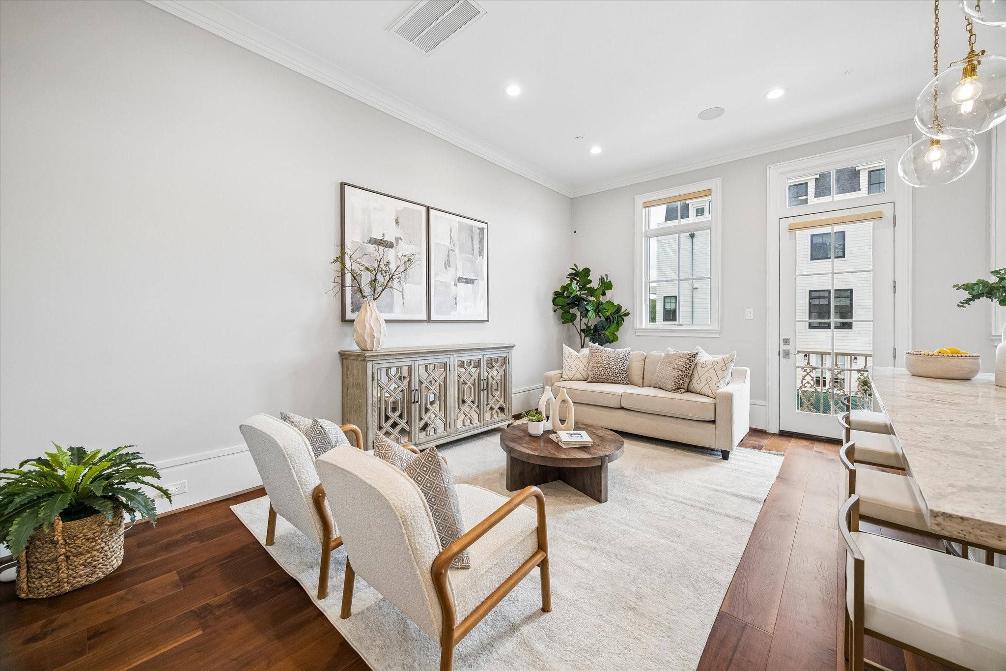 41 Crain Square Boulevard Property Photo 10