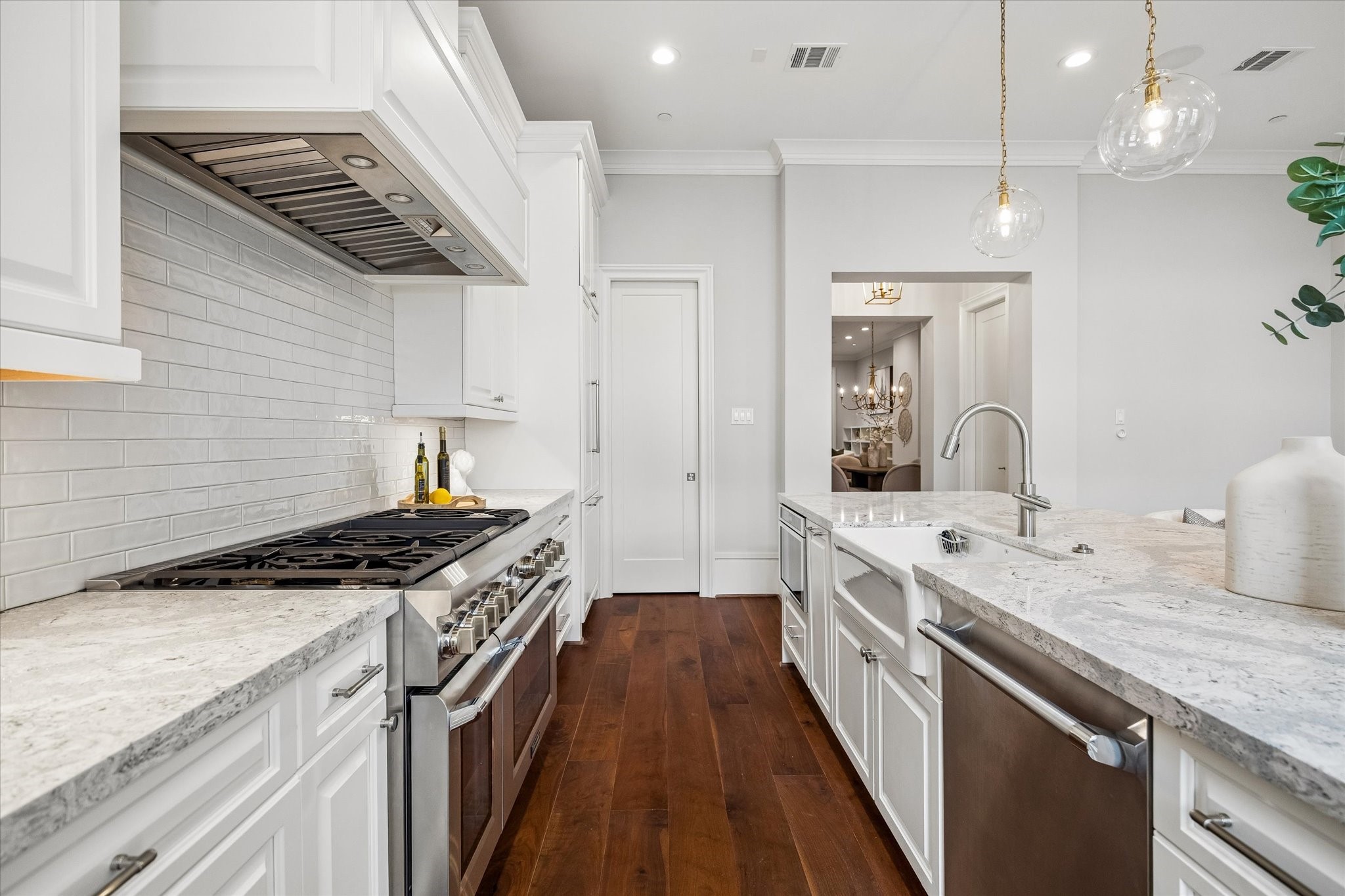 41 Crain Square Boulevard Property Photo 16