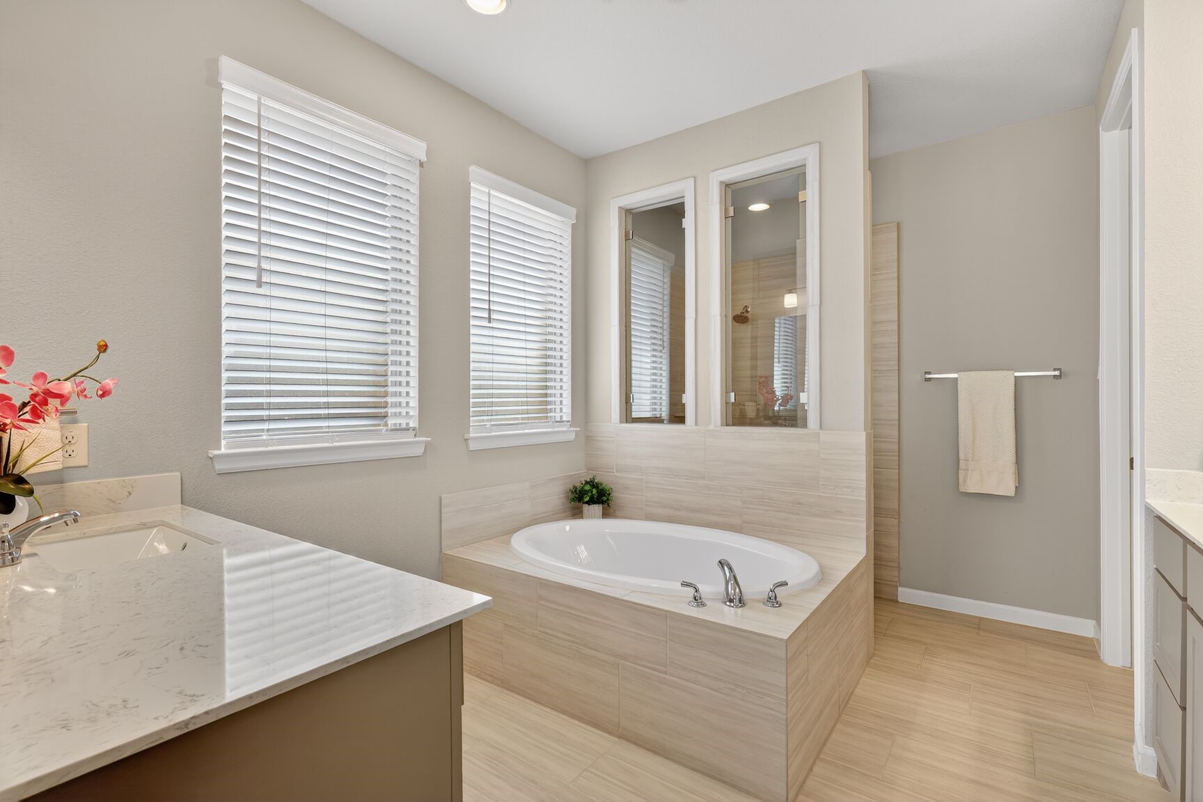 11231 Burgus Farm Road Property Photo 13