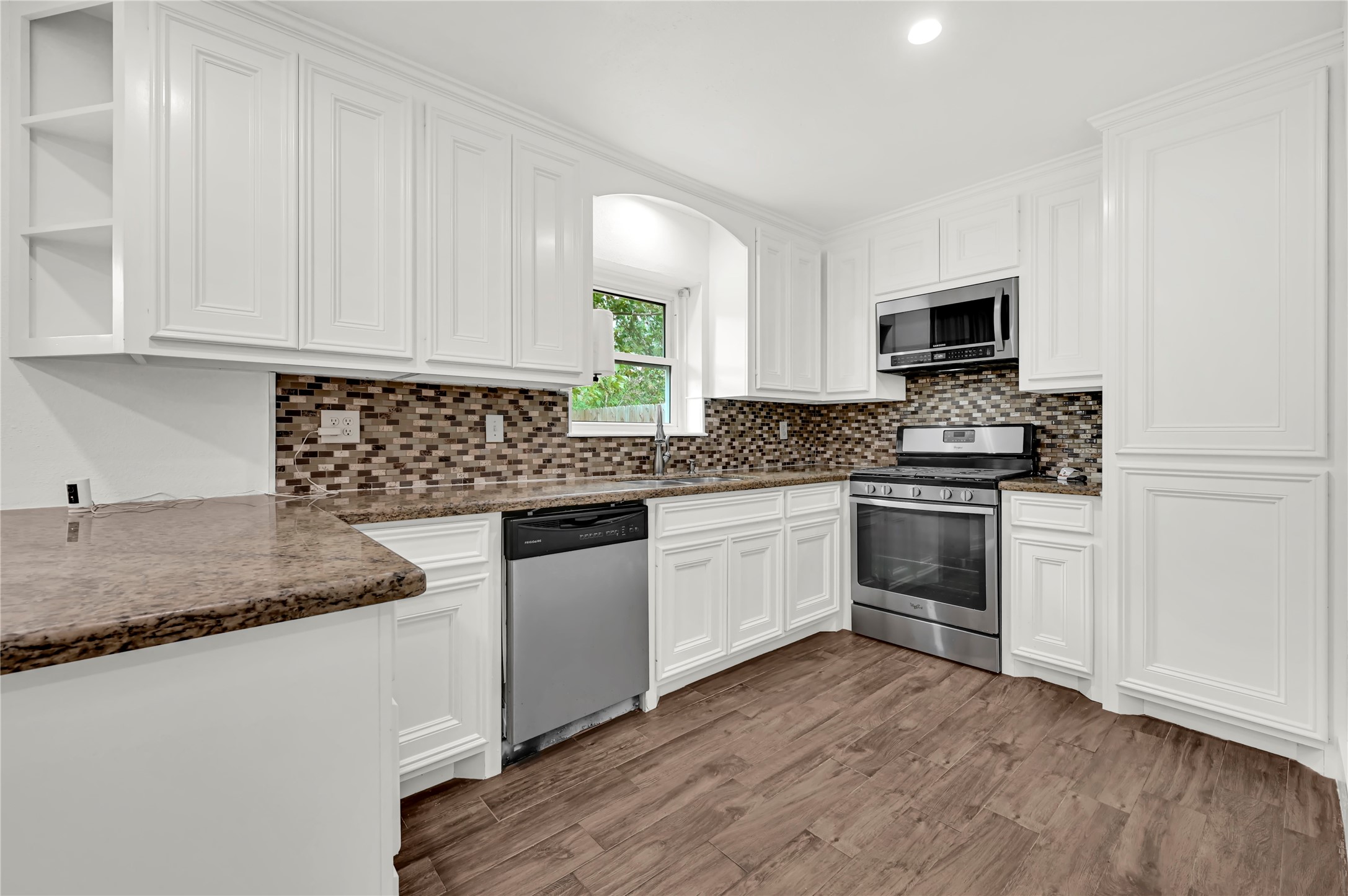 470 Beresford Street Property Photo 3