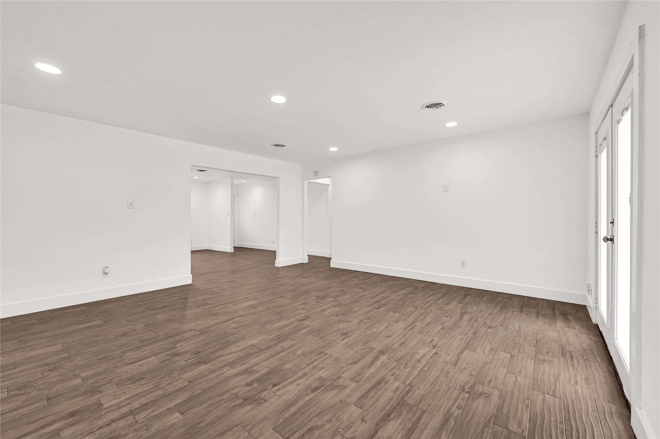 470 Beresford Street Property Photo 11