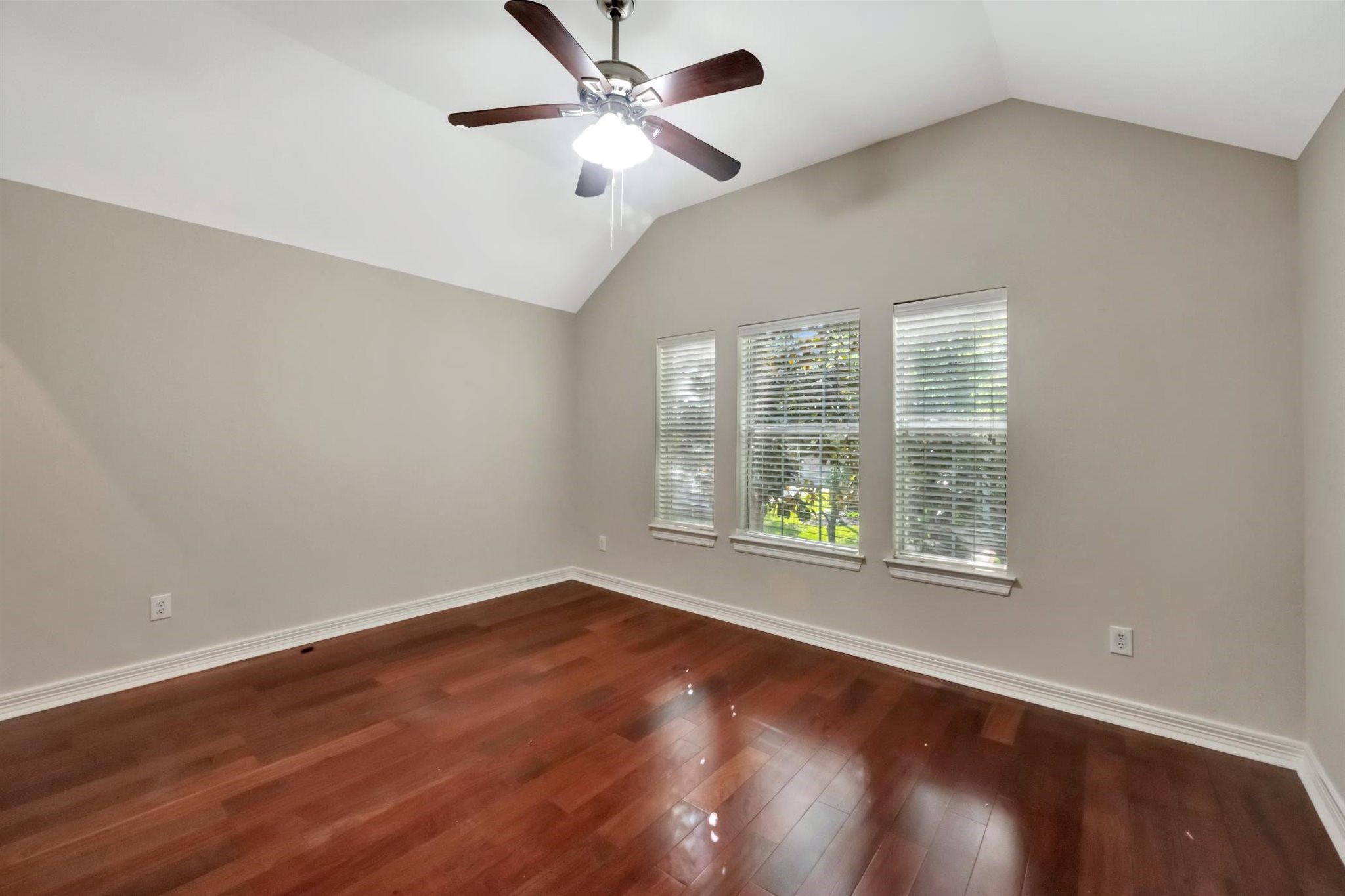 15511 Turtle Oak Court Property Photo 47