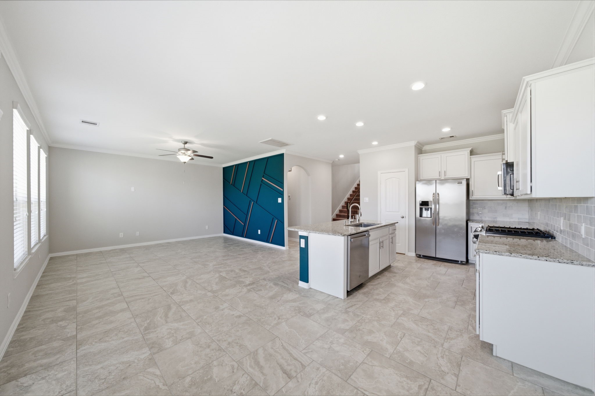 18793 Laurel Hills Drive Property Photo 10