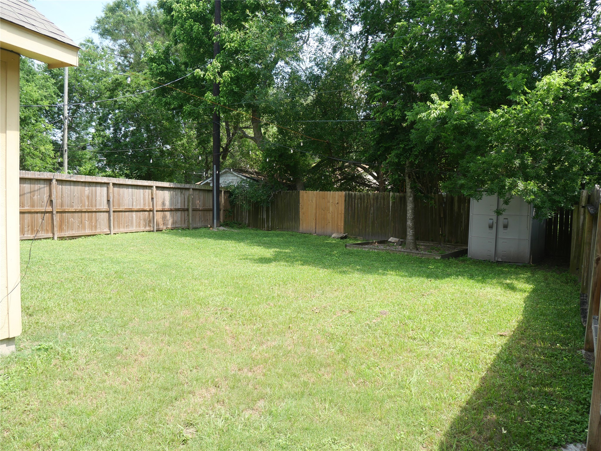 6603 Schambray Street Property Photo 9
