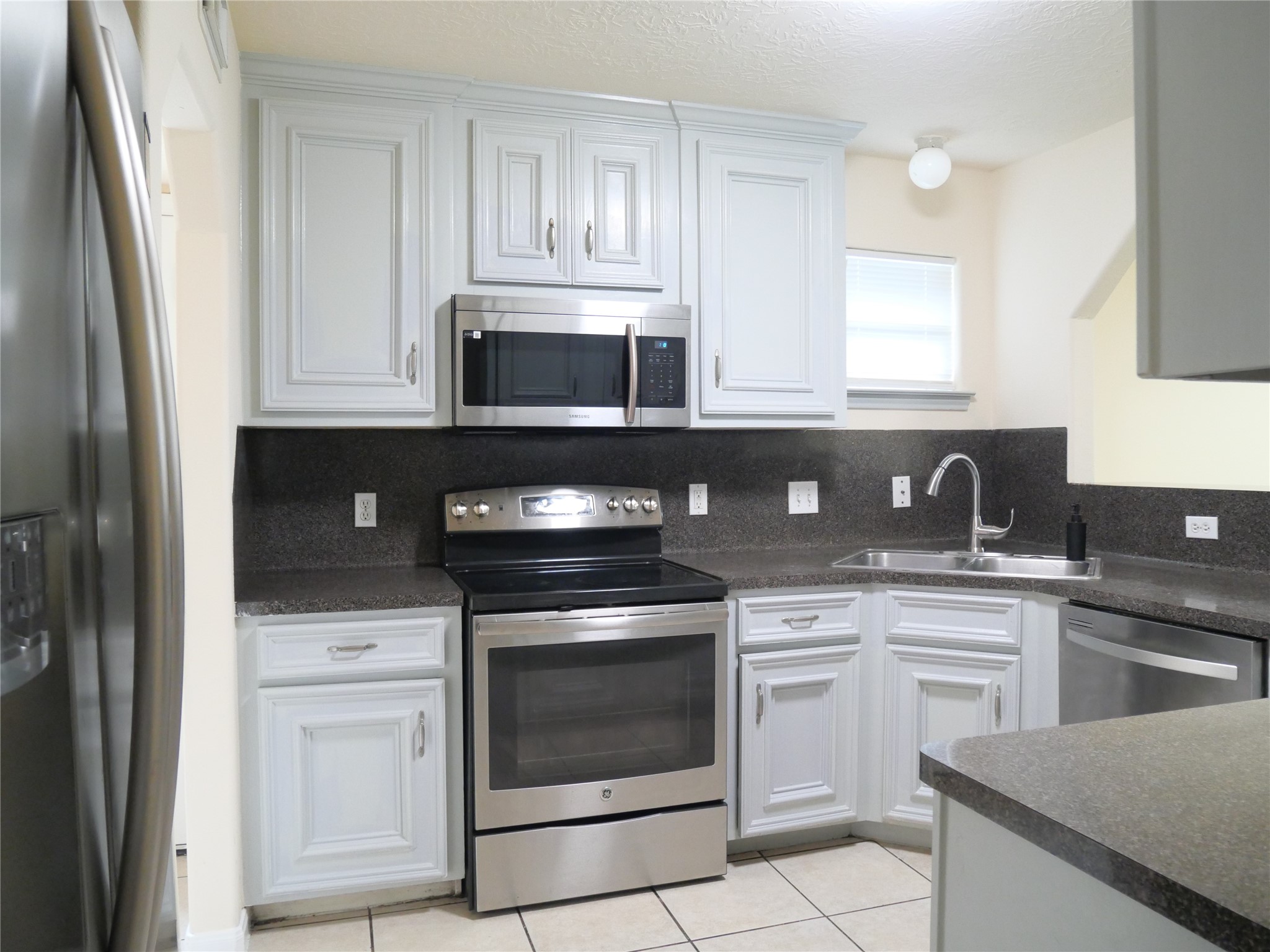 6603 Schambray Street Property Photo 23