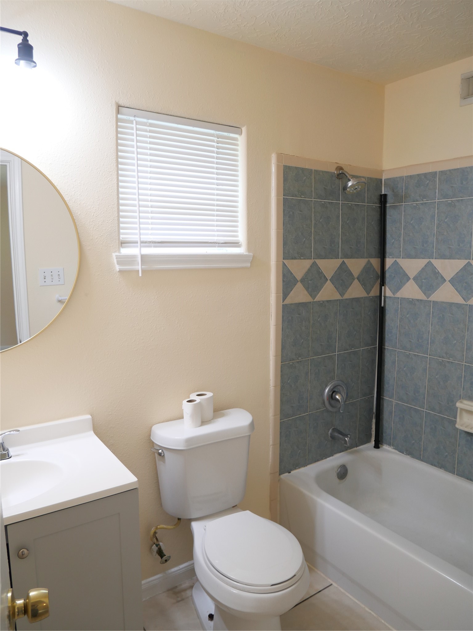 6603 Schambray Street Property Photo 33