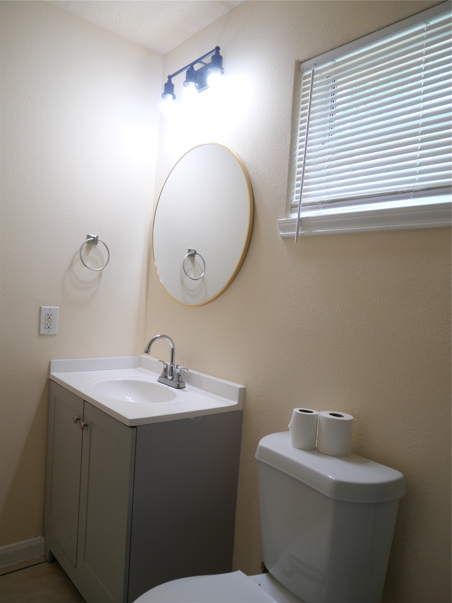 6603 Schambray Street Property Photo 34