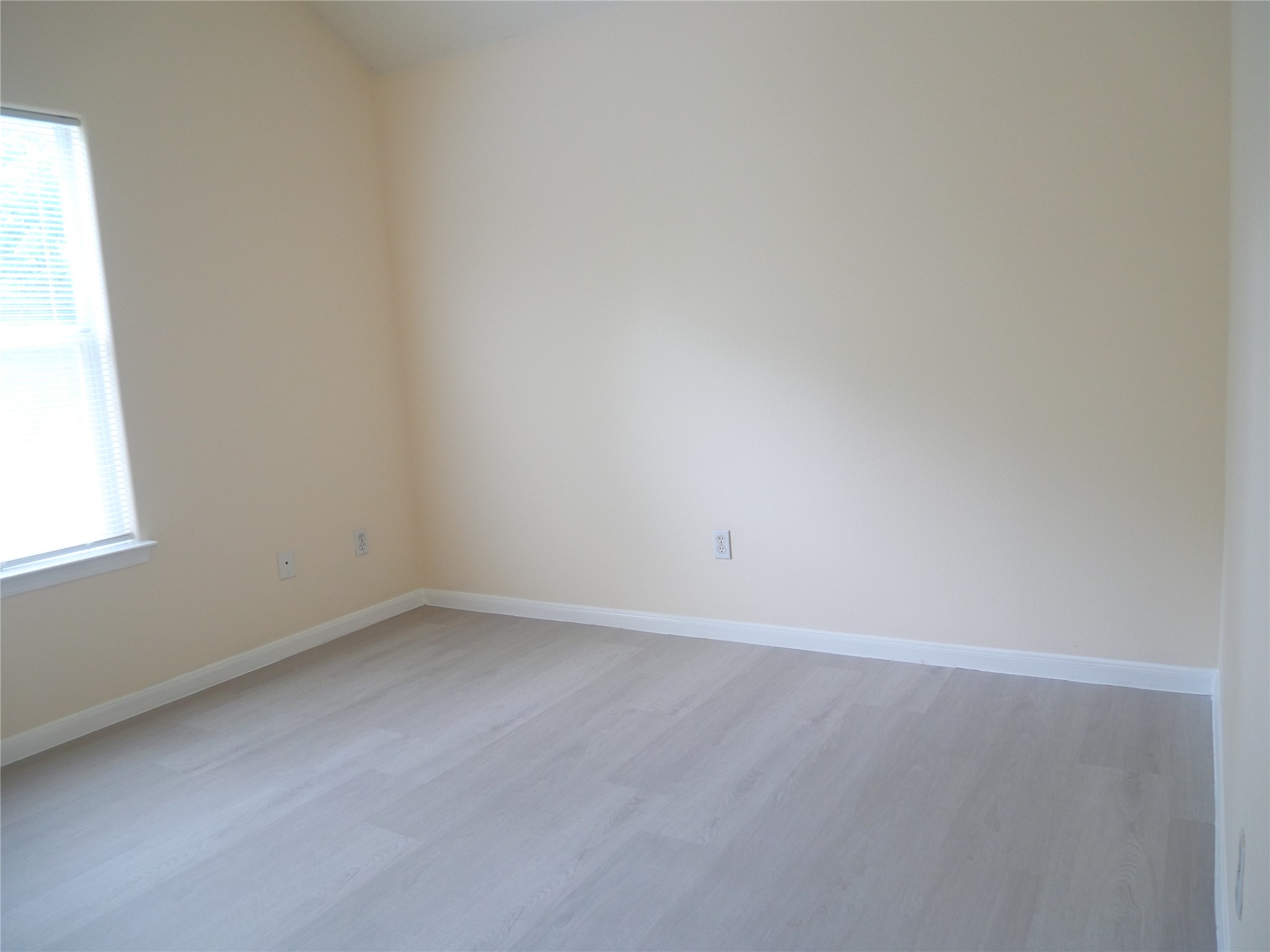 6603 Schambray Street Property Photo 44