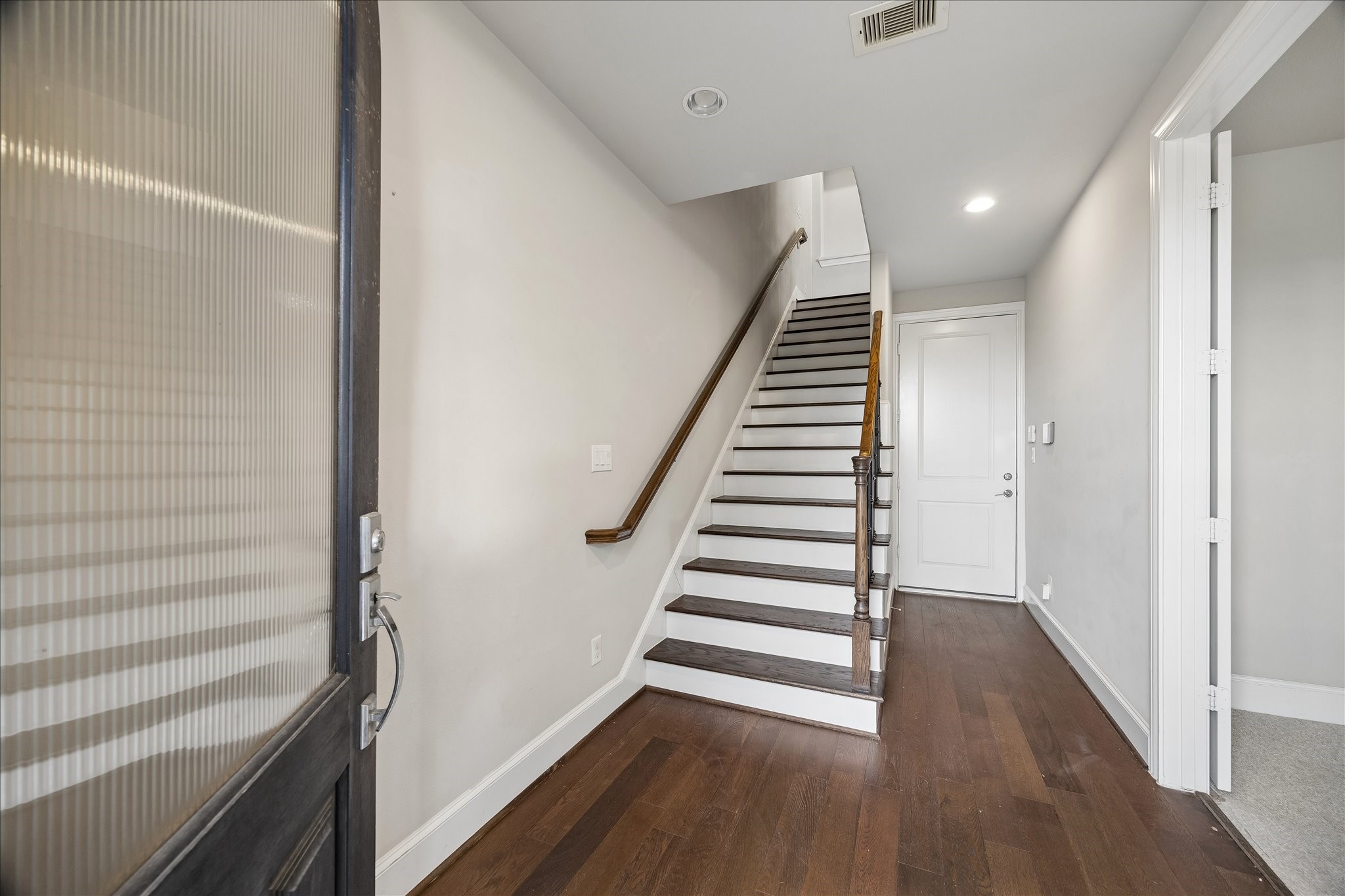 9664 Knight Road Property Photo 16