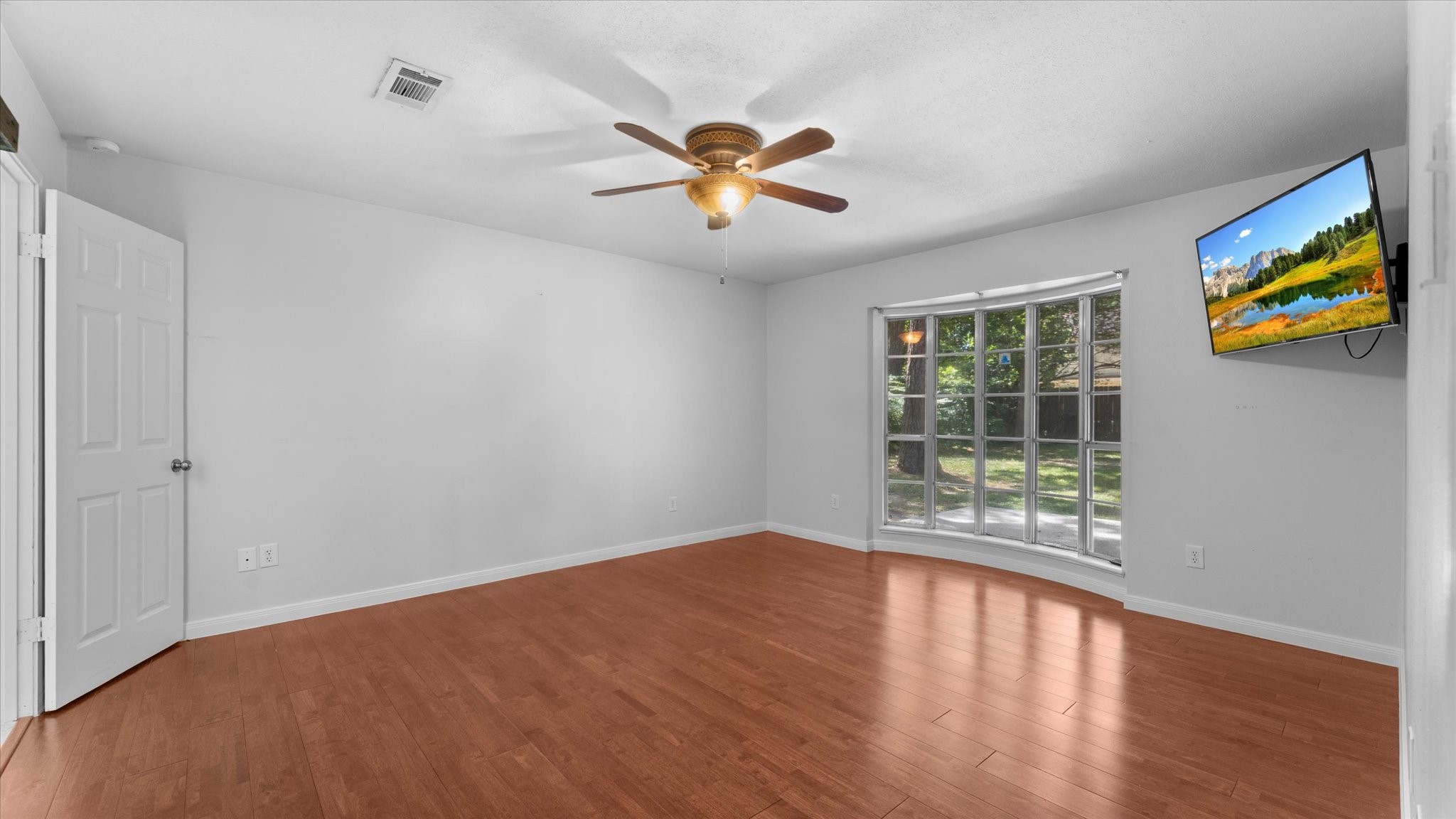 2022 Grove Lake Drive Property Photo 29