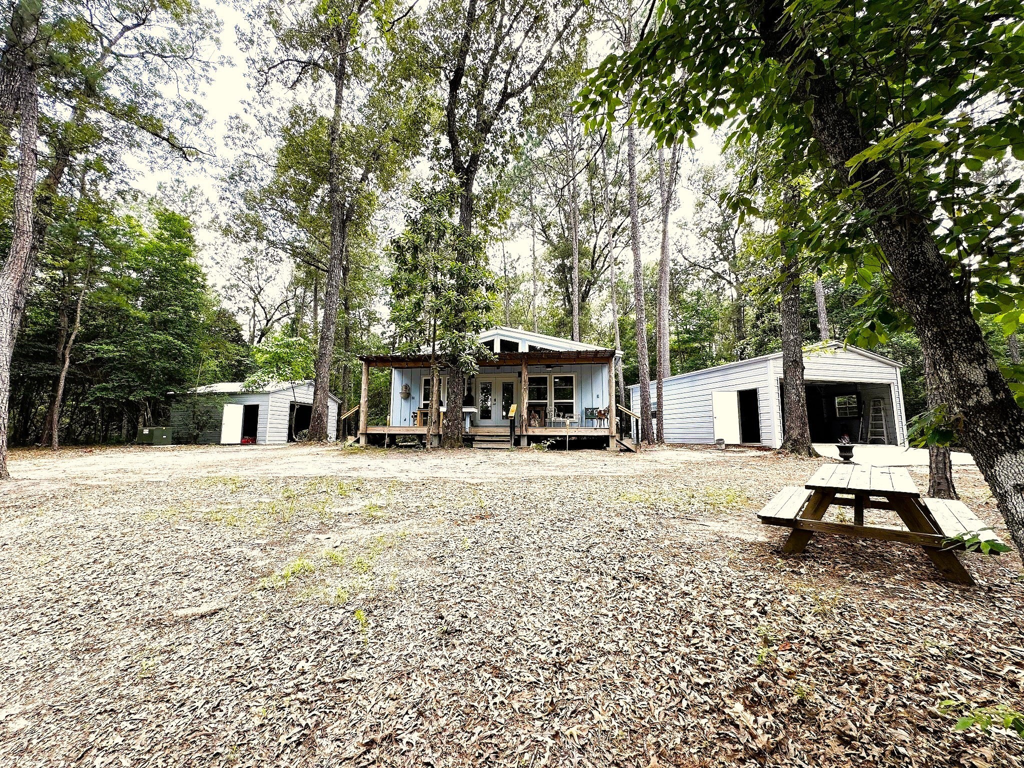 331 County Road 3240 Property Photo 1