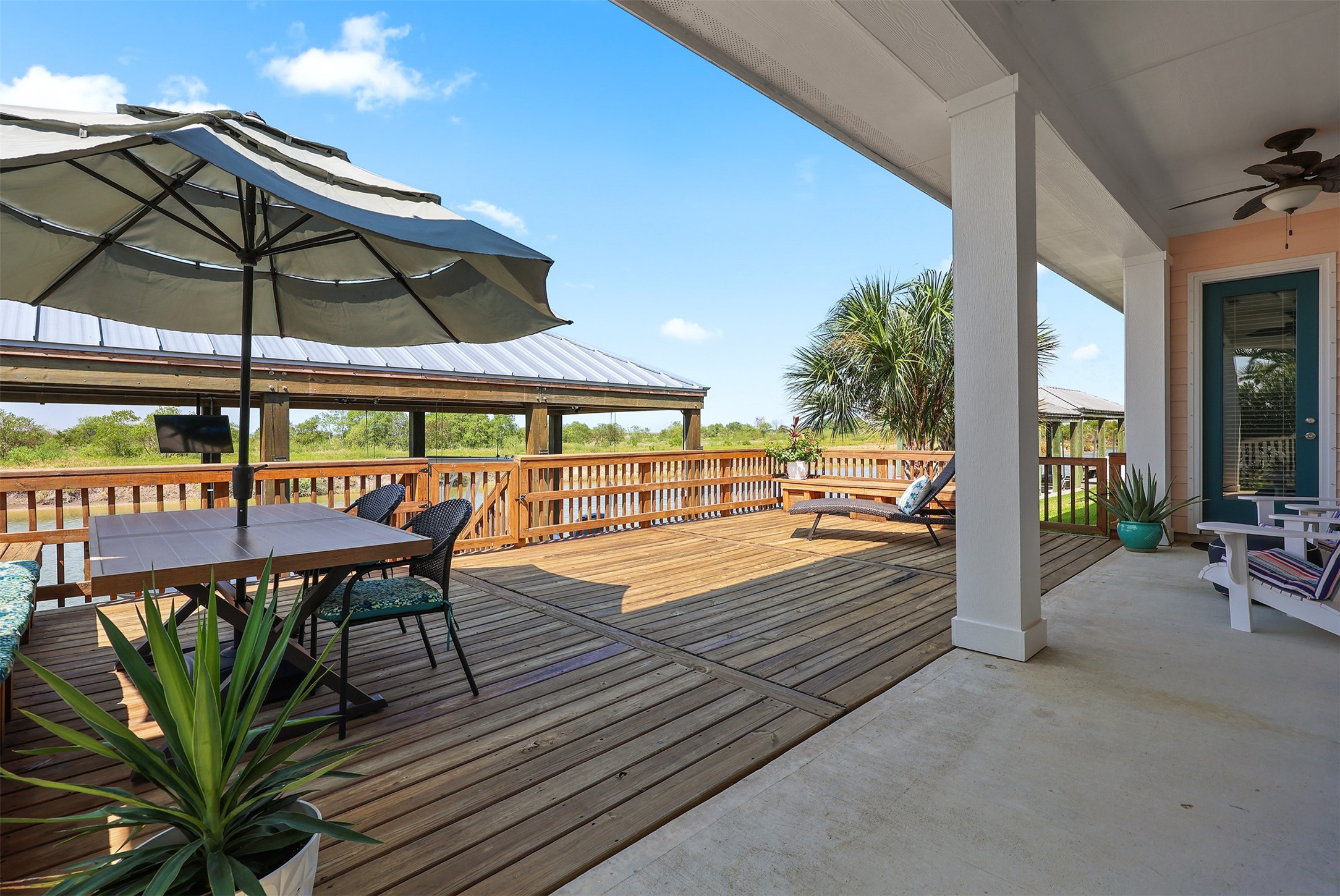 5418 Brigantine Cay Court Property Photo 3