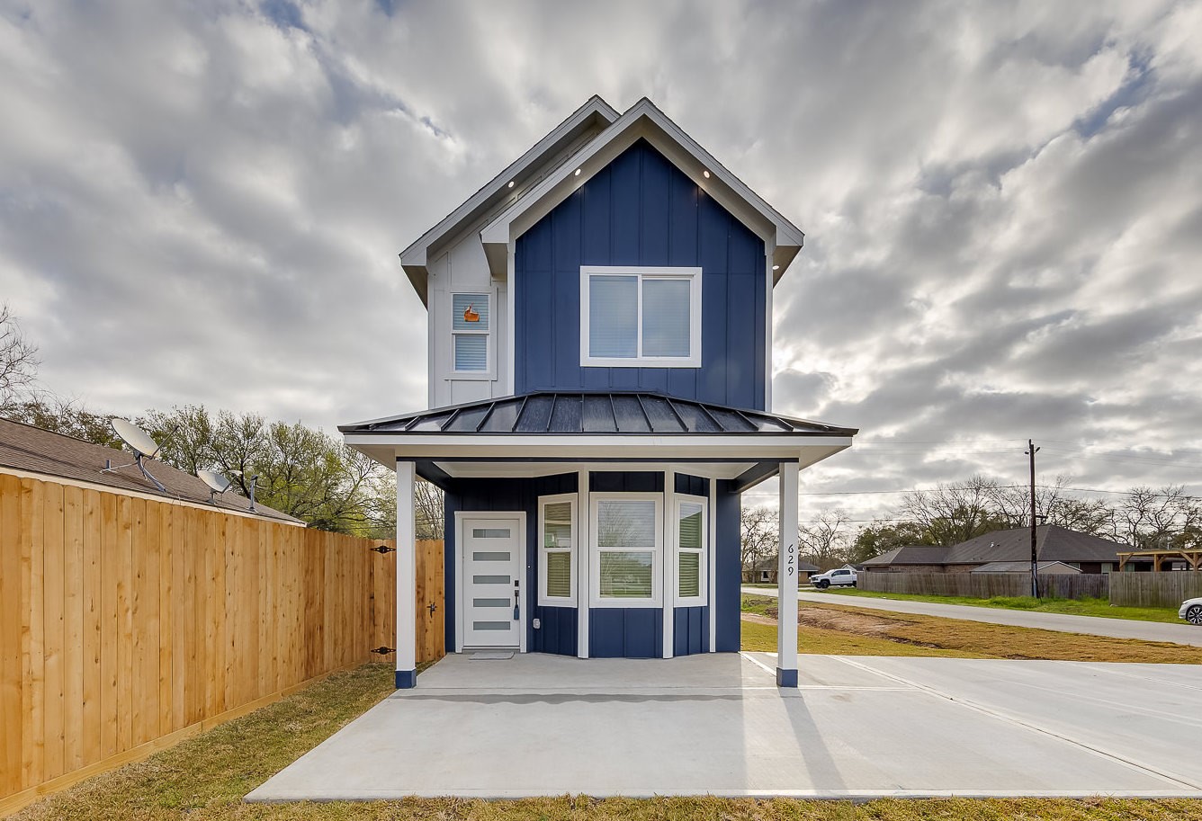 629 S 6th Street Property Photo