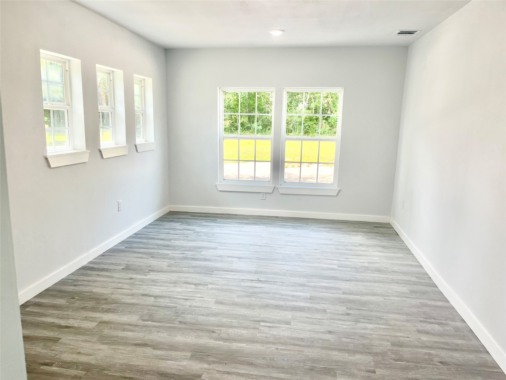 1785 S Byrd Avenue Property Photo 2