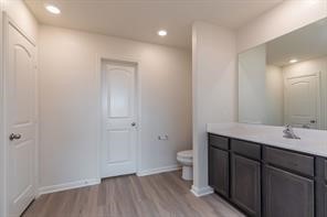 412 Bracken Hill Drive Property Photo 6