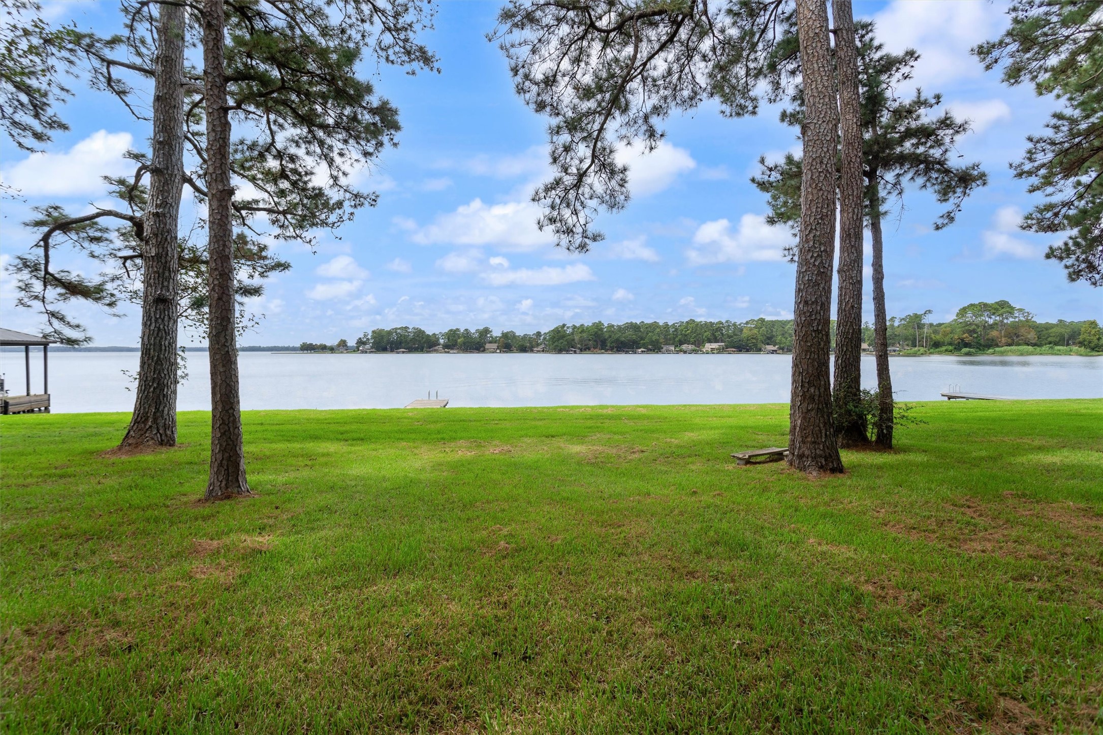 15749 Lakeway Drive Property Photo 39
