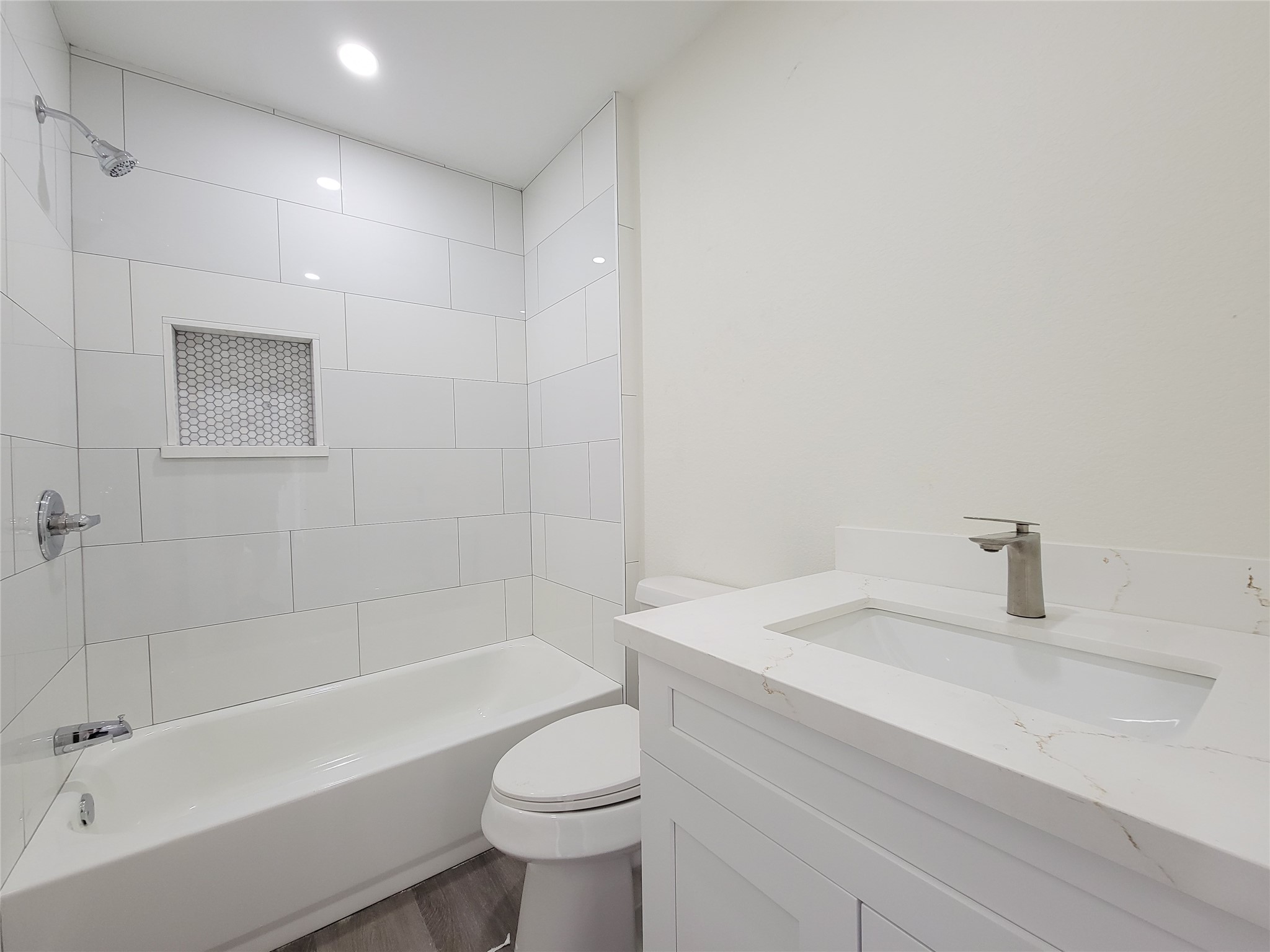 5217 Hershe Property Photo 25