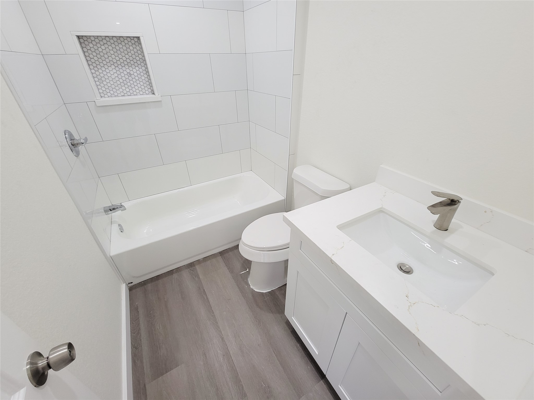 5217 Hershe Property Photo 26