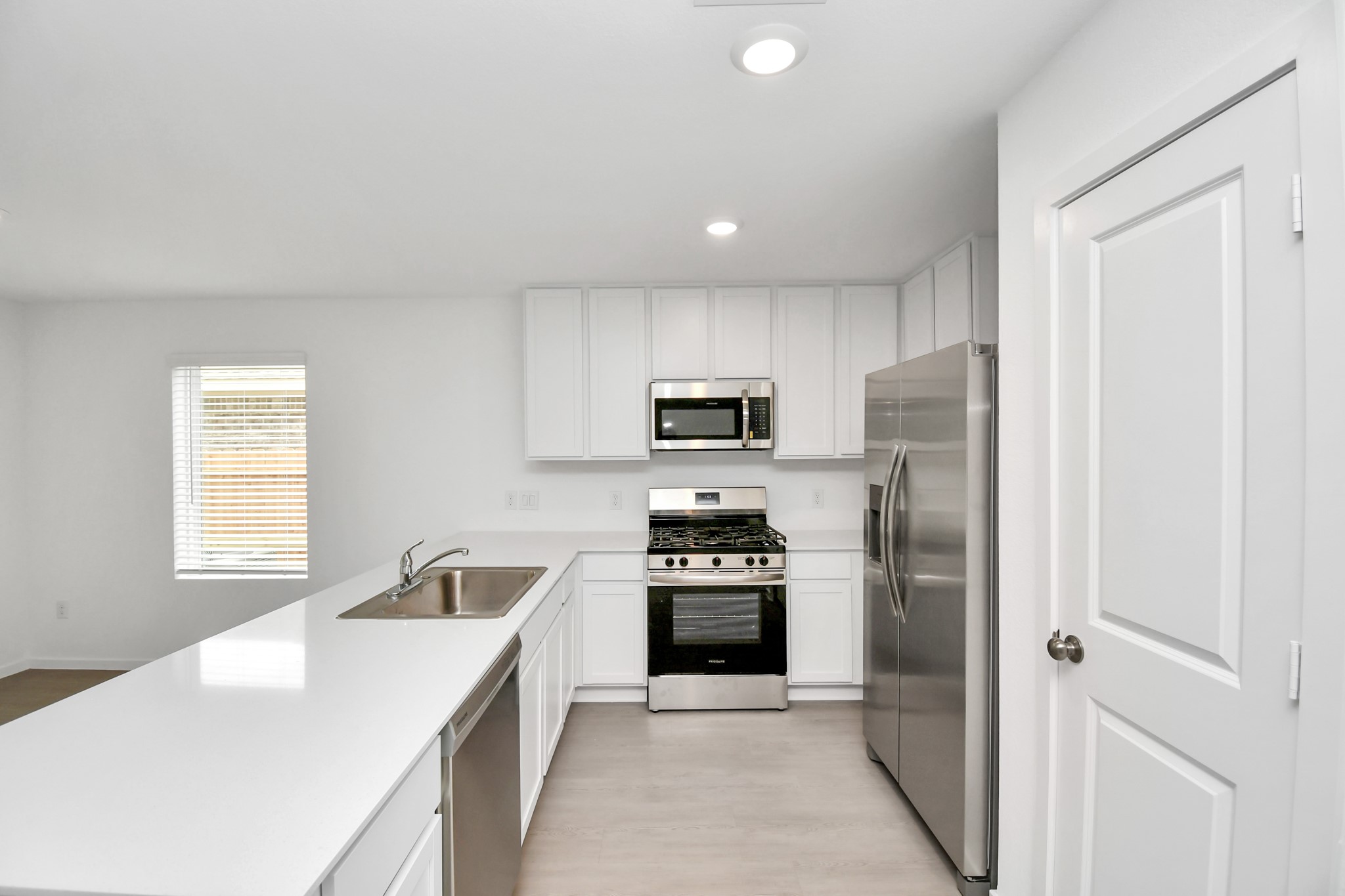 1507 Windrose Bend Property Photo 14