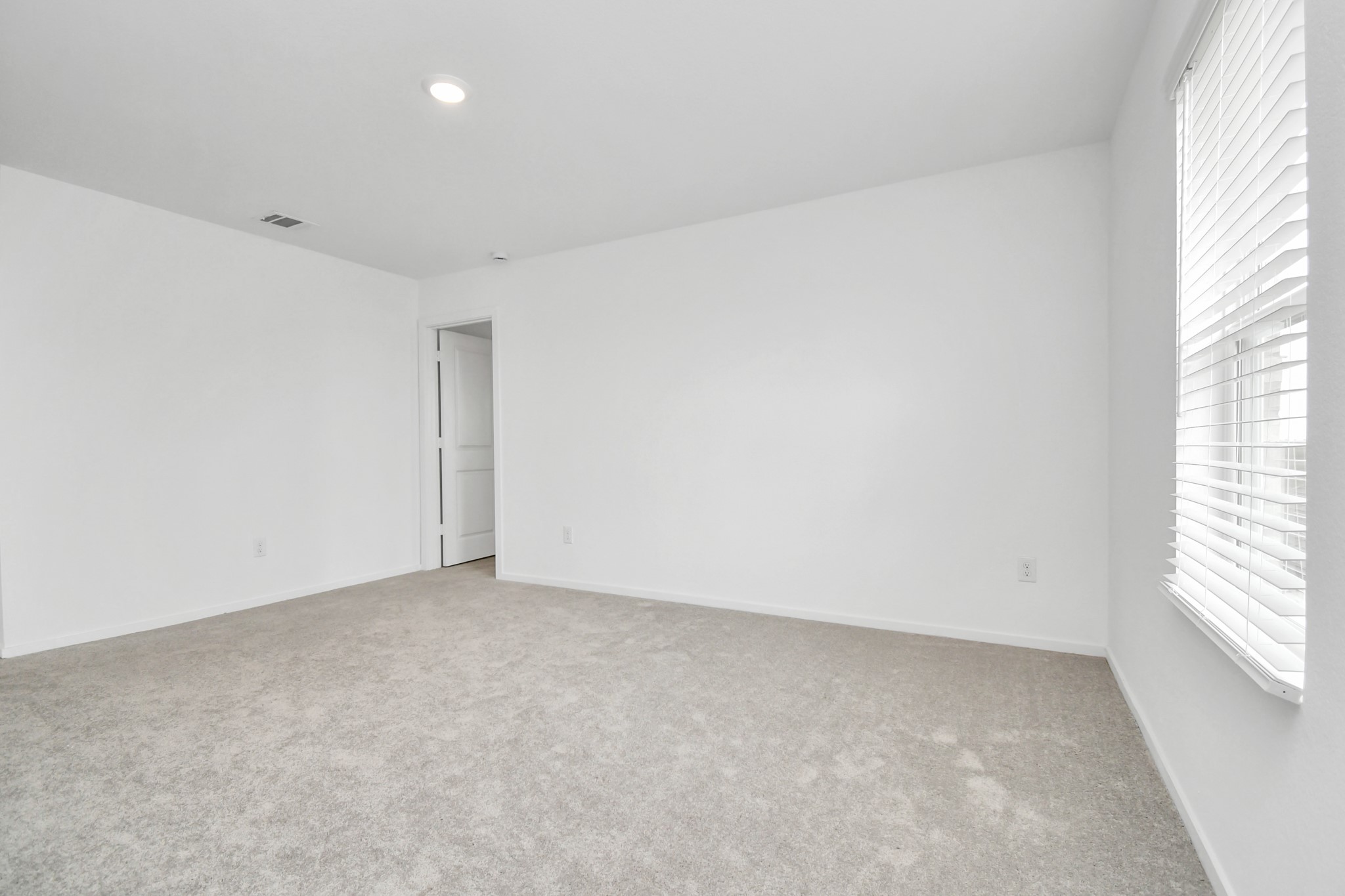 1507 Windrose Bend Property Photo 20
